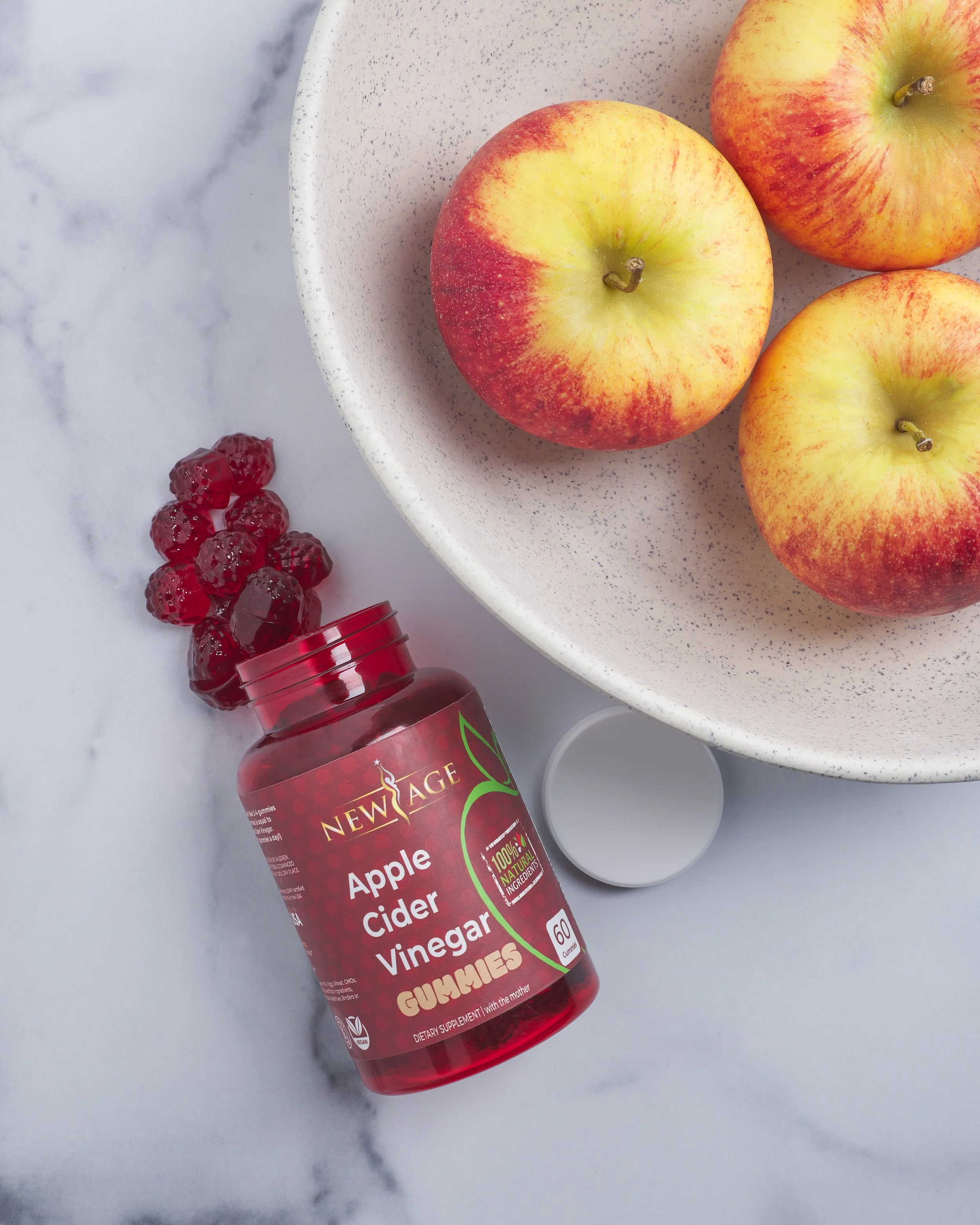 08032020-Apple Cider Vinegar Gummies Bottle with Fruit Bowl-07312020-Lifestyle and Produce3180.jpg