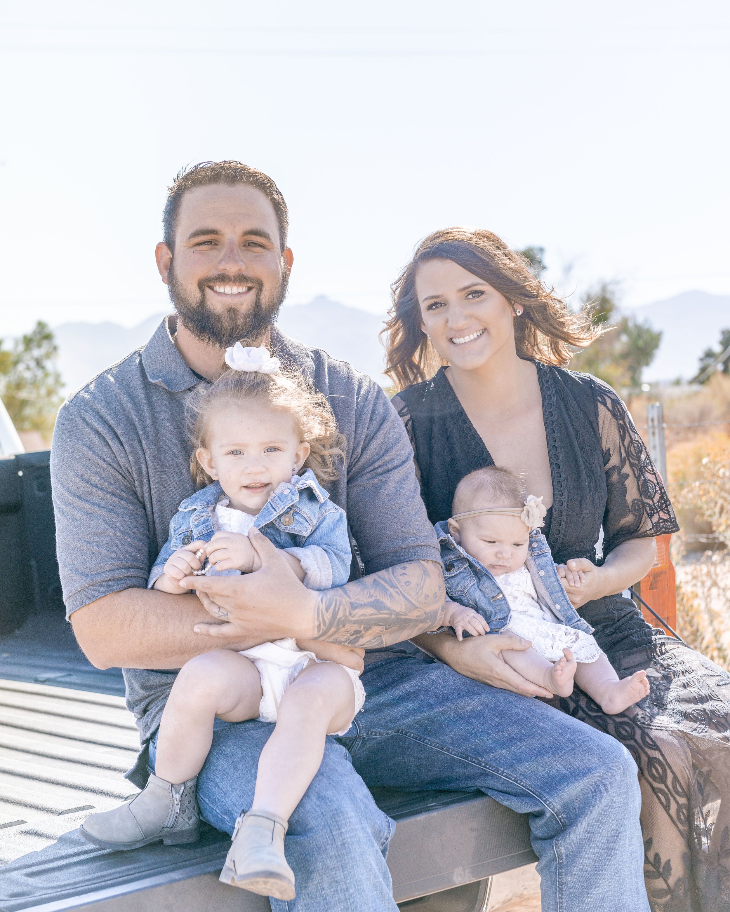 Rennacker Studio_Portrait Photography_20191020-Moya Family-2493-Whitewash-100.jpg