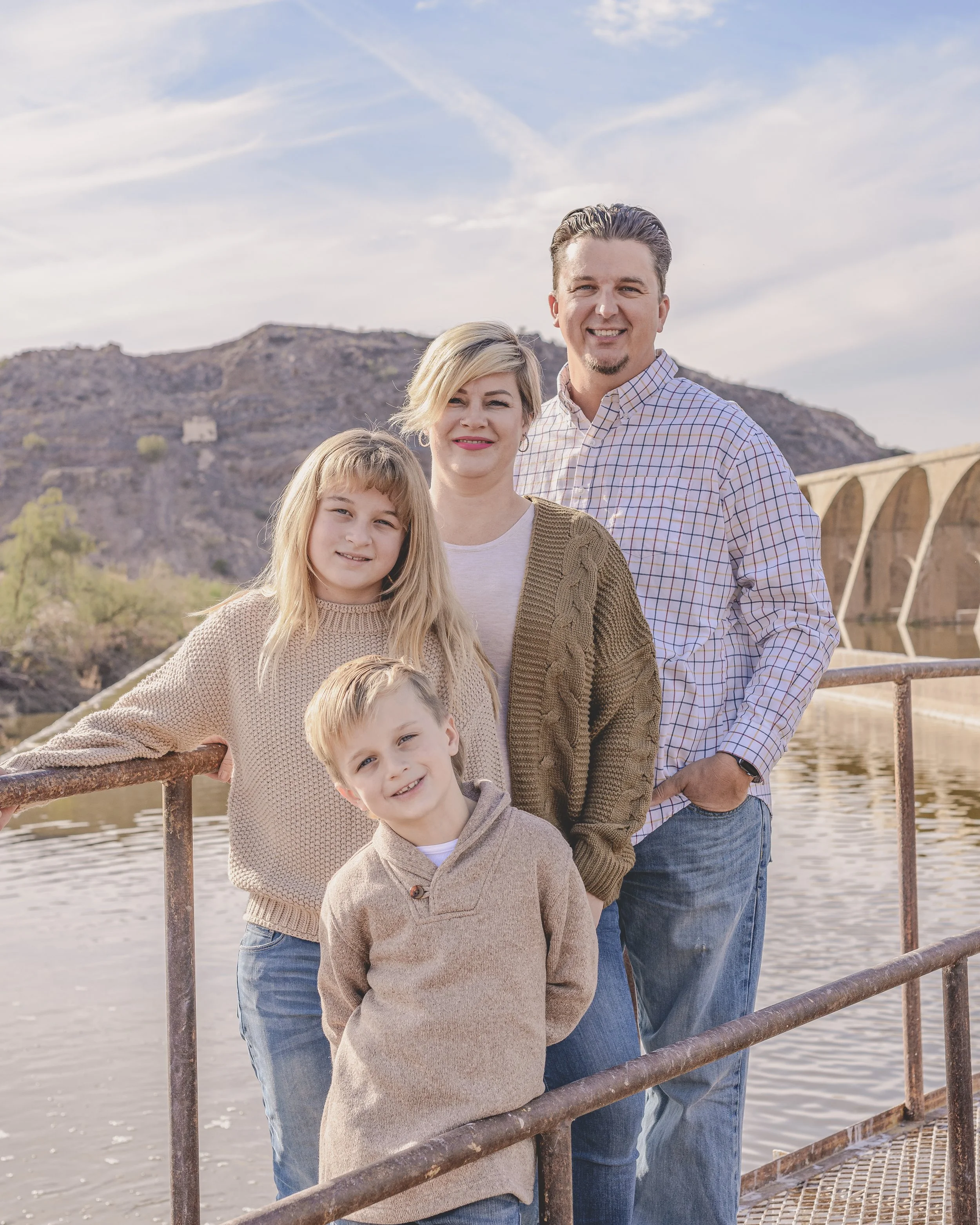 Rennacker Studio_Phoenix Portrait Photographer_211120_Hailey Family_DSC4462.jpg