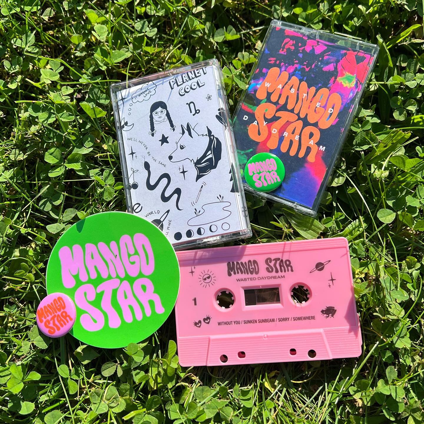 🪩🎀 limited # of tapes available IRL only 👀 8$ 🎀🪩