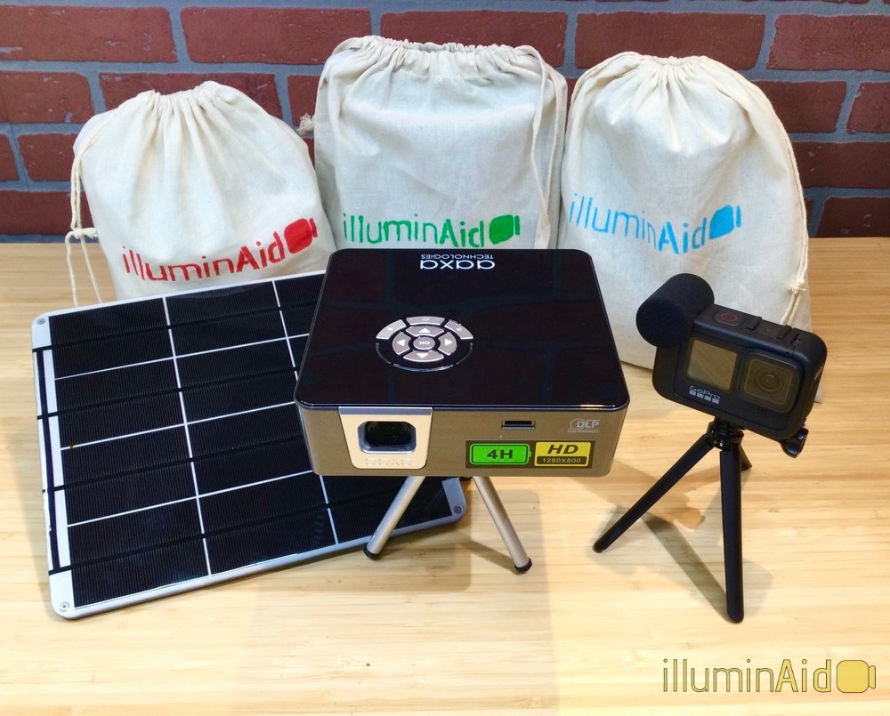 What’s in the illuminAid kit?