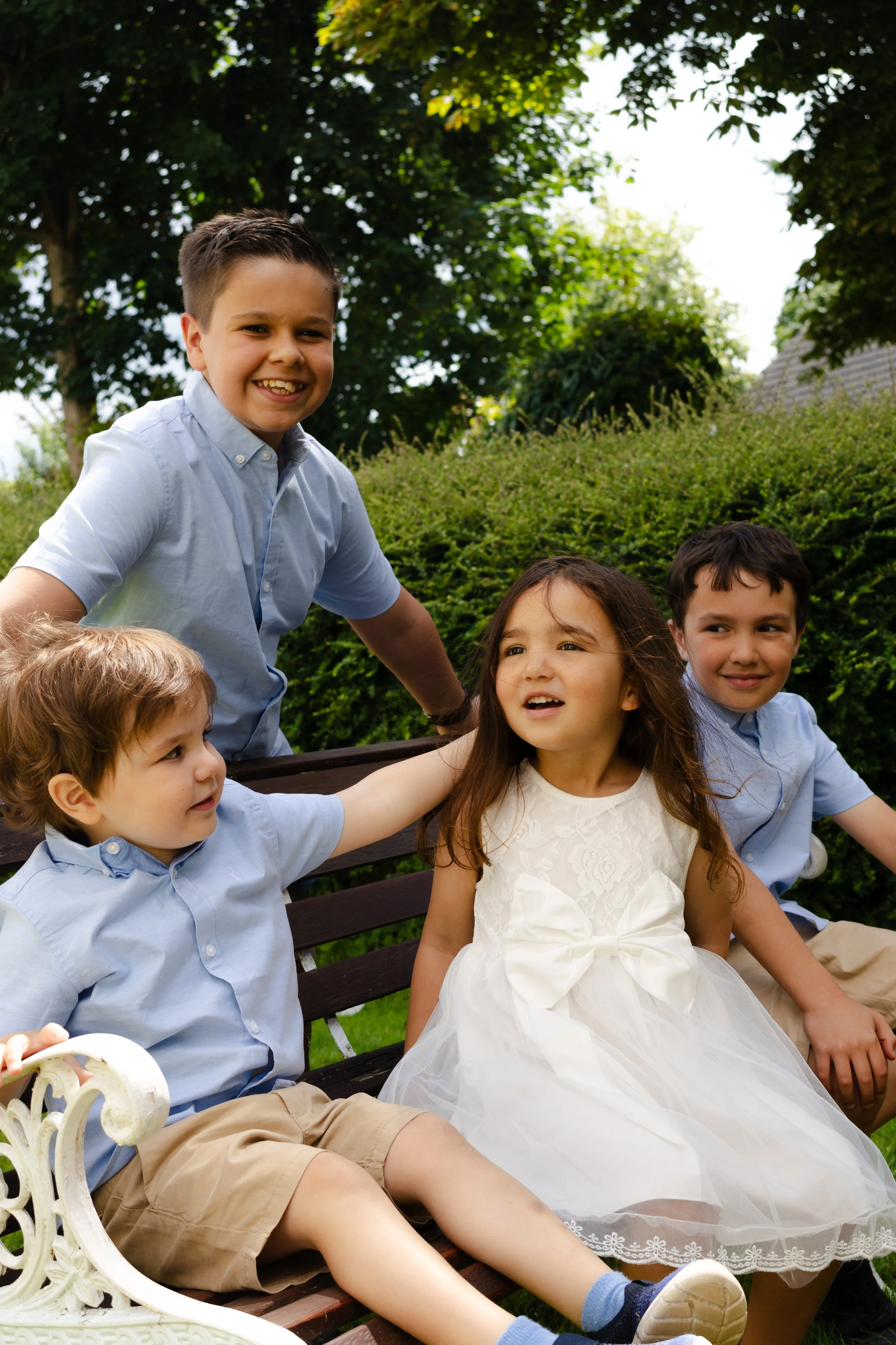 kids laughing together for family gathering
