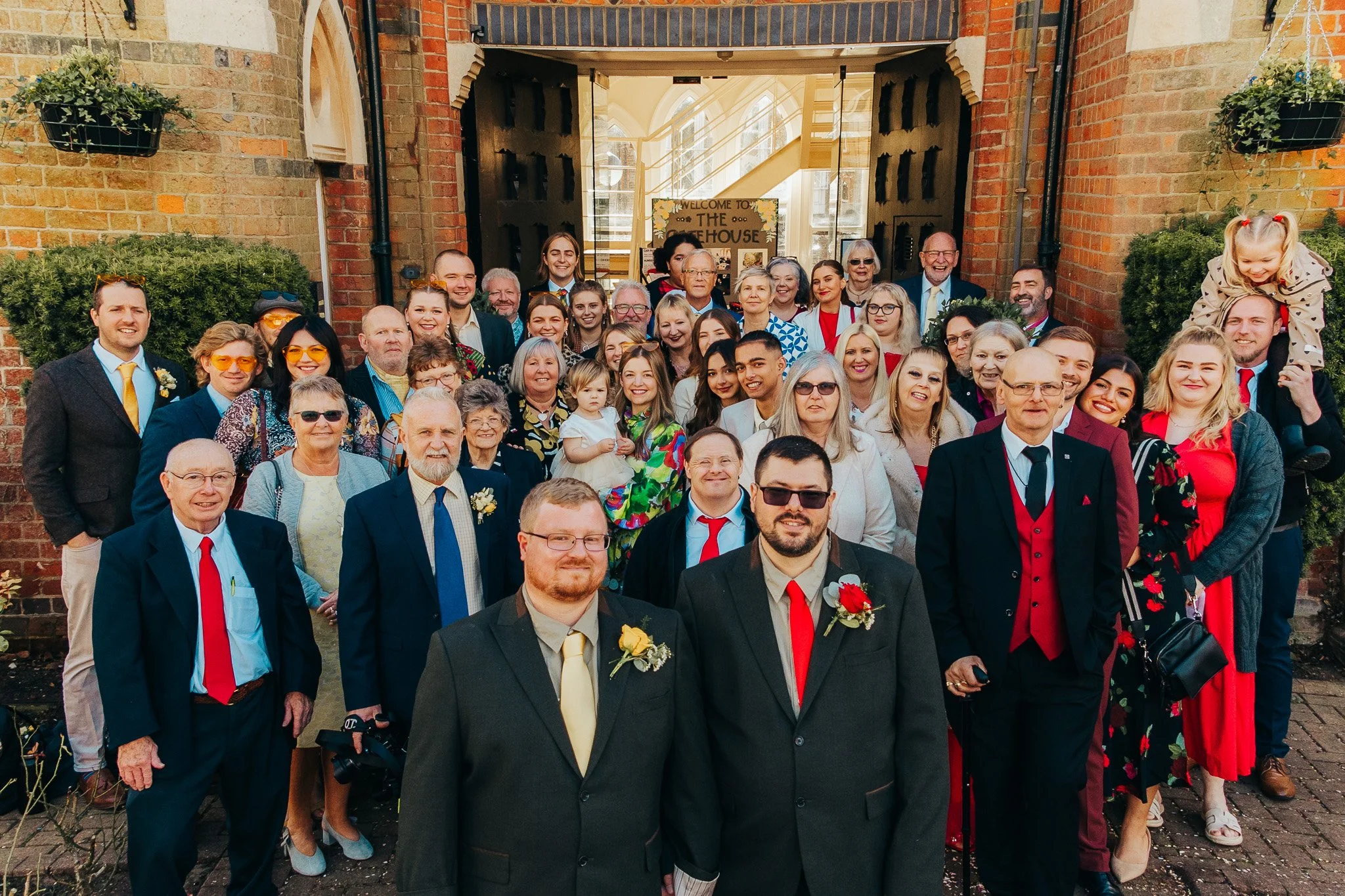 Large family photo at a wedding