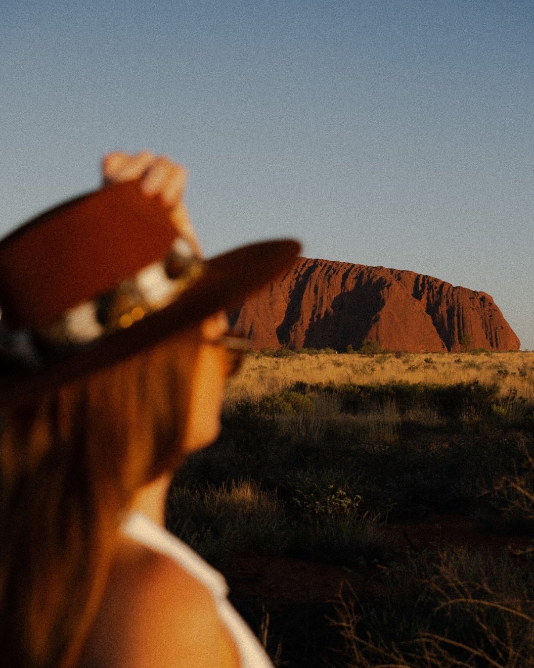 Golden light, endless horizons, and a landscape shaped by stories older than we could imagine 🧡

At the end of last year we had the privilege of working alongside the @baillielodges team again, this time to shoot the iconic Longitude 131&deg; resort