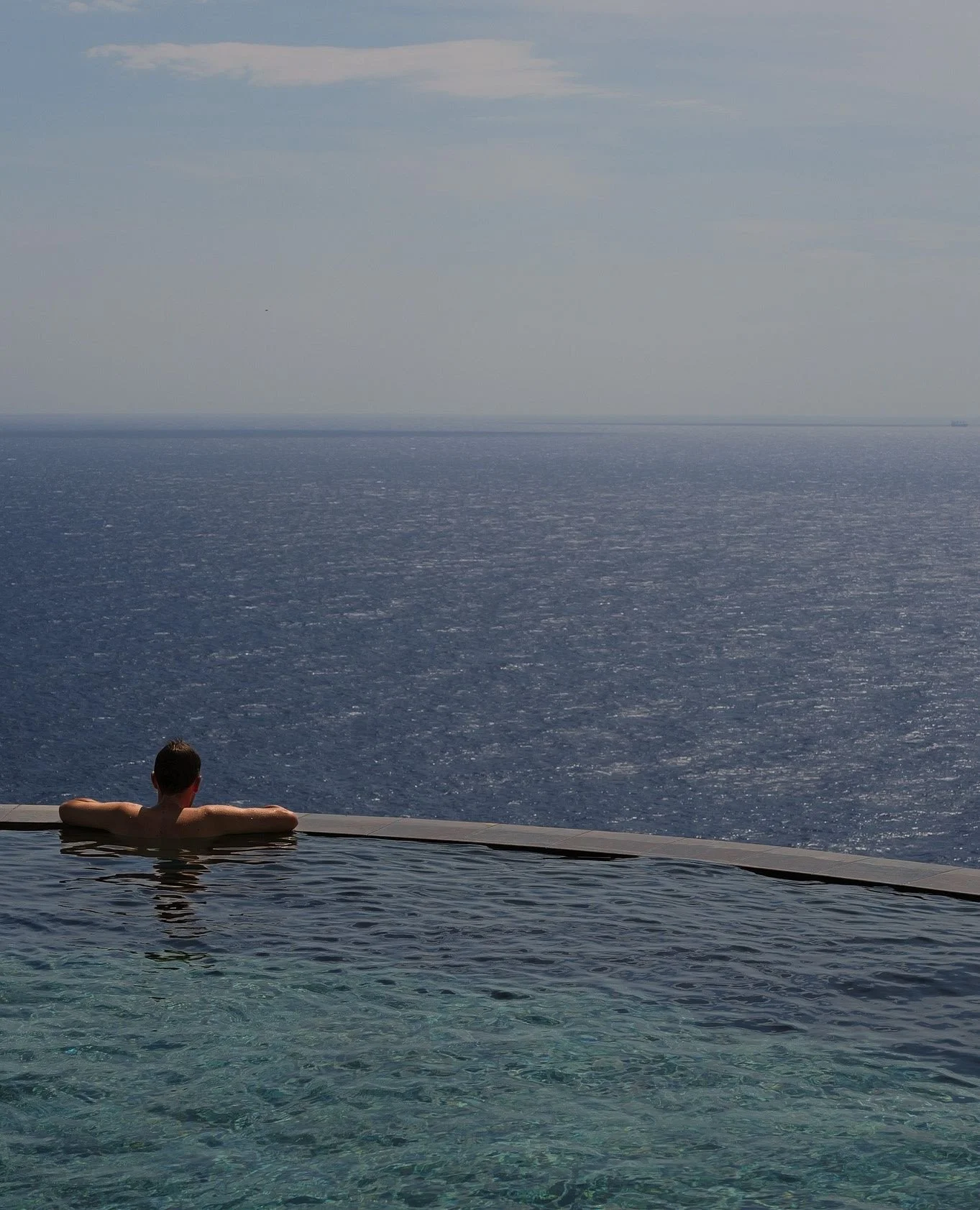 My kind of Monday blues 💙