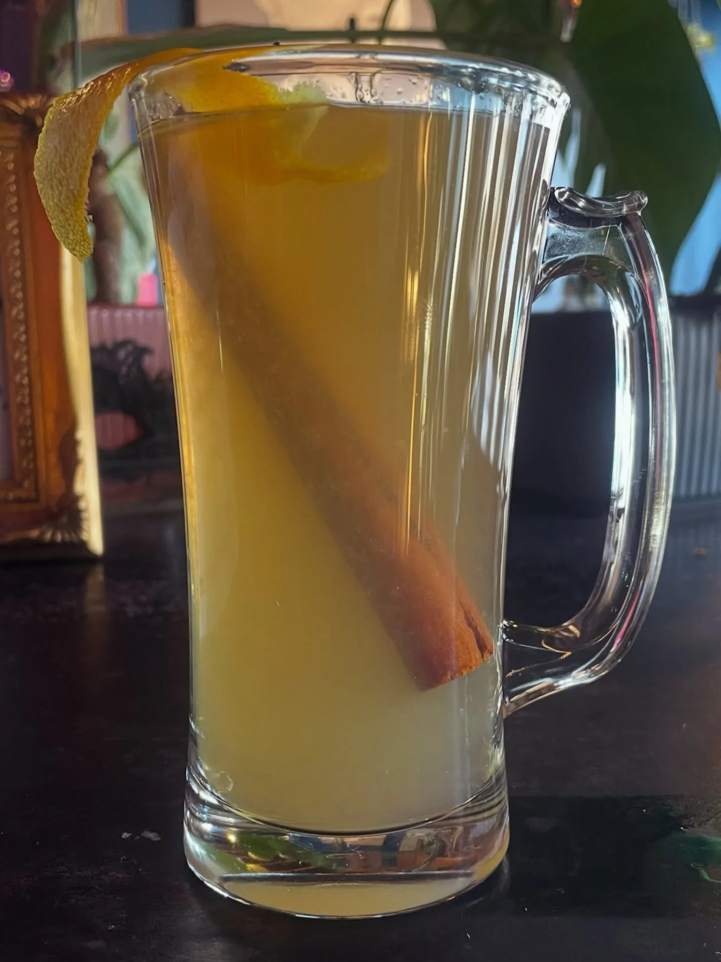 Saunter Special Party People!

Come get your Peach Toddy. $5 from noon until 5pm right here at Havalina.

Brandy, Peach Schnapps, Lemon, Orange bitters.

It&rsquo;s like a boozy hug.  And we could all use a boozy hug right about now.