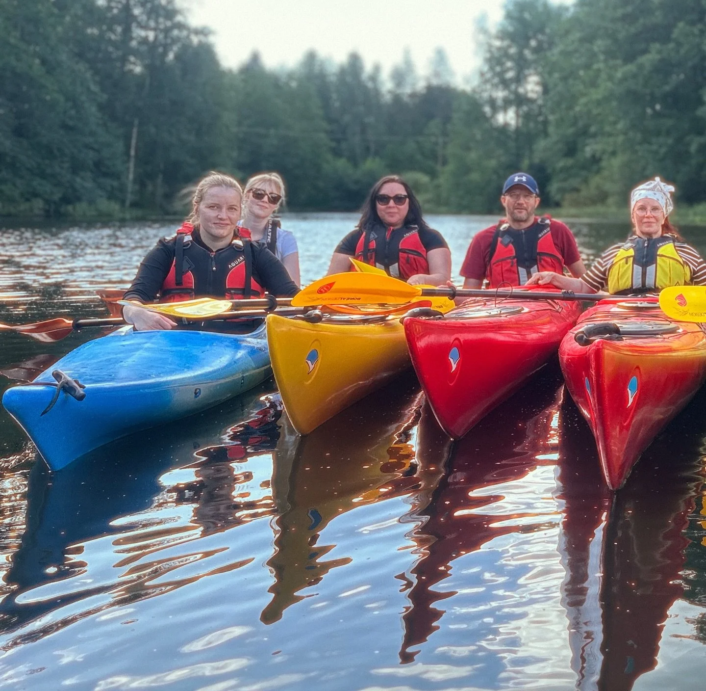 🍀🌸💚☀️
Parhaita päiviä yhdessä - luonnon helmassa 🫶
Oman ryhmämelontasi löydät osoitteesta 
👉 https://www.retkipiste.com/elamyskauppa
#retkipiste #ryhmämelonnat #melontaretki #melonta #tyhy #tyhypäiv&aum