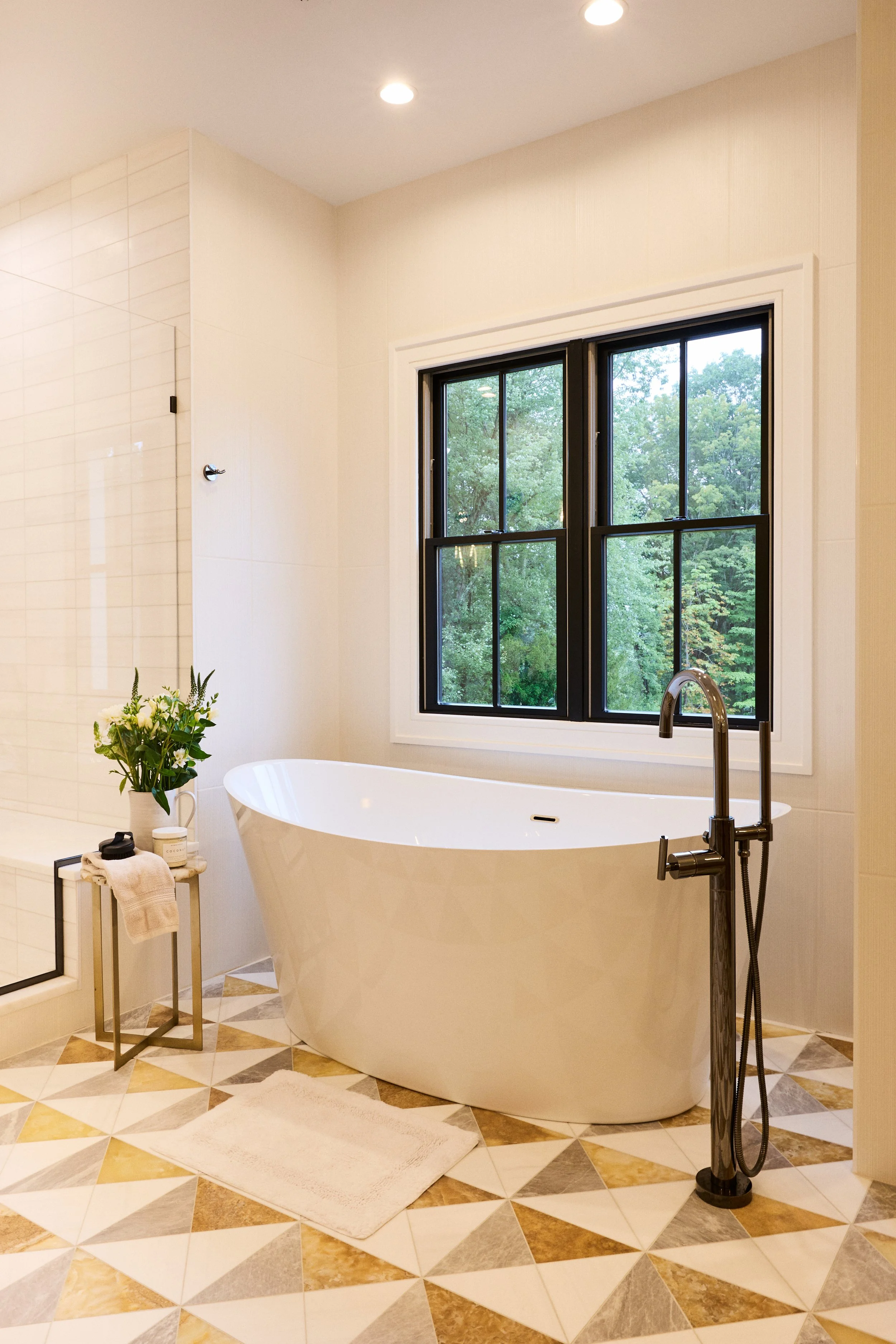 Kettle_Creek_Primary_Bath_03.jpg