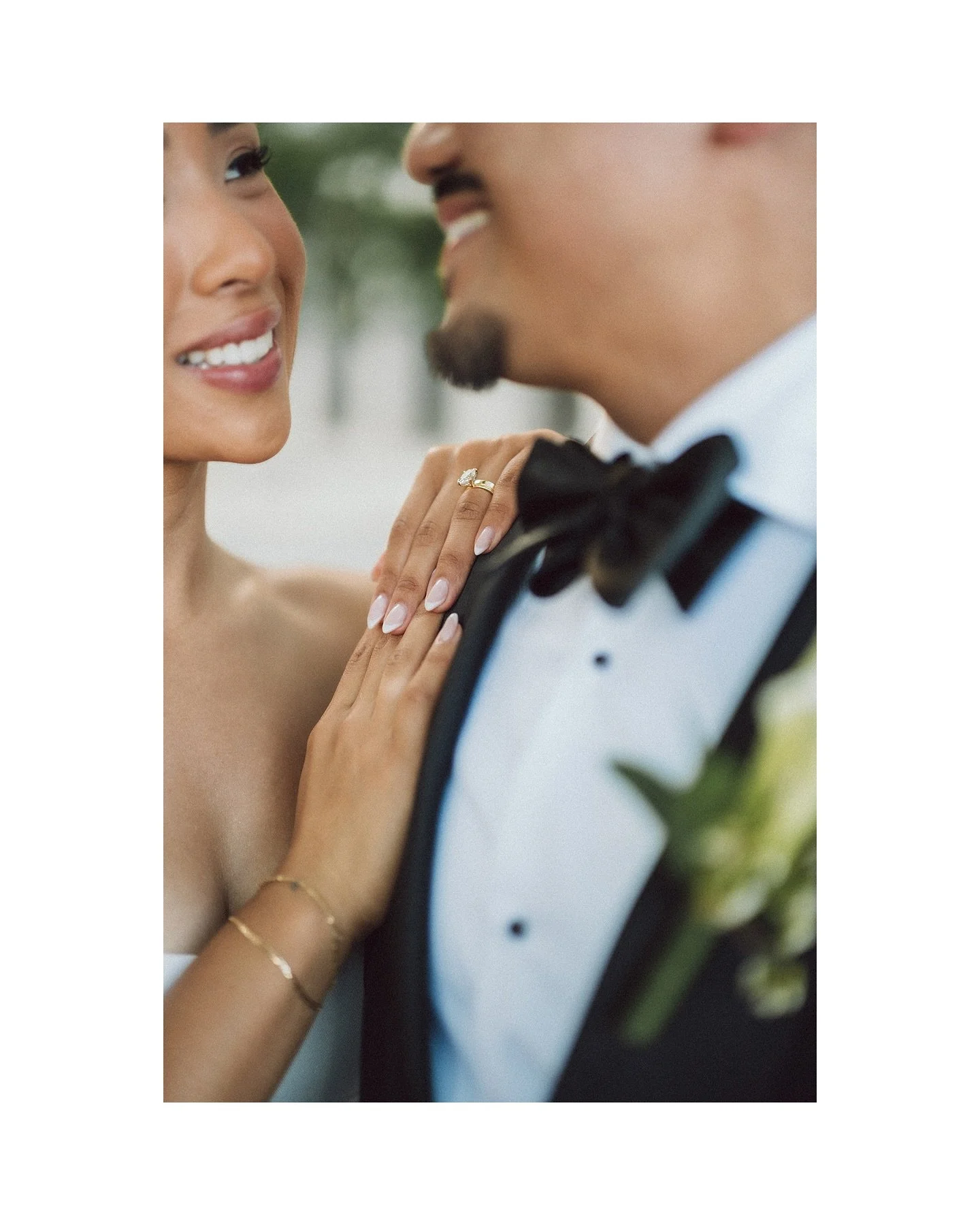 S &amp; N you&rsquo;ve got mail 💌 A day full of love and we feel lucky to have witnessed it 🥂 We can&rsquo;t wait to share more from this special day!
-
Photo &amp; Video: @pinesandmaple 
Venue: @thepearlehotel
Florals, Decor &amp; Signage: @vintag