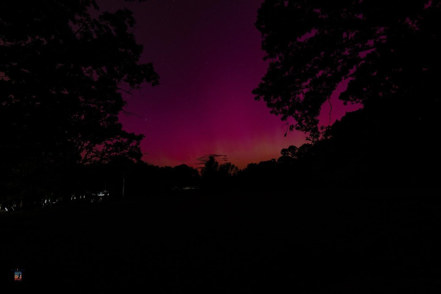 If I can see them in Southern Missouri, the folks up north should be getting a hell of a show tonight!

#auroraborealis