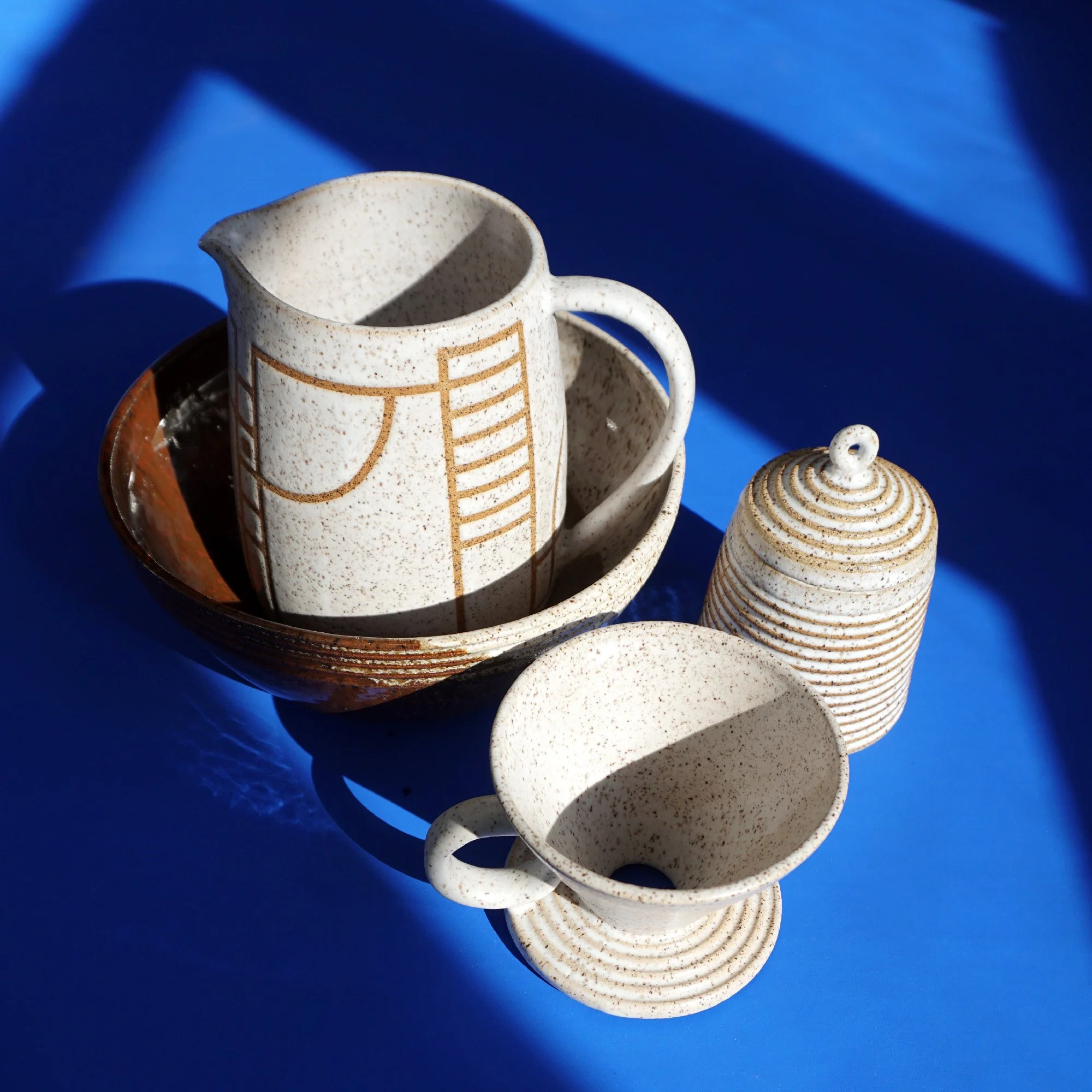 white stripes square 01.jpg