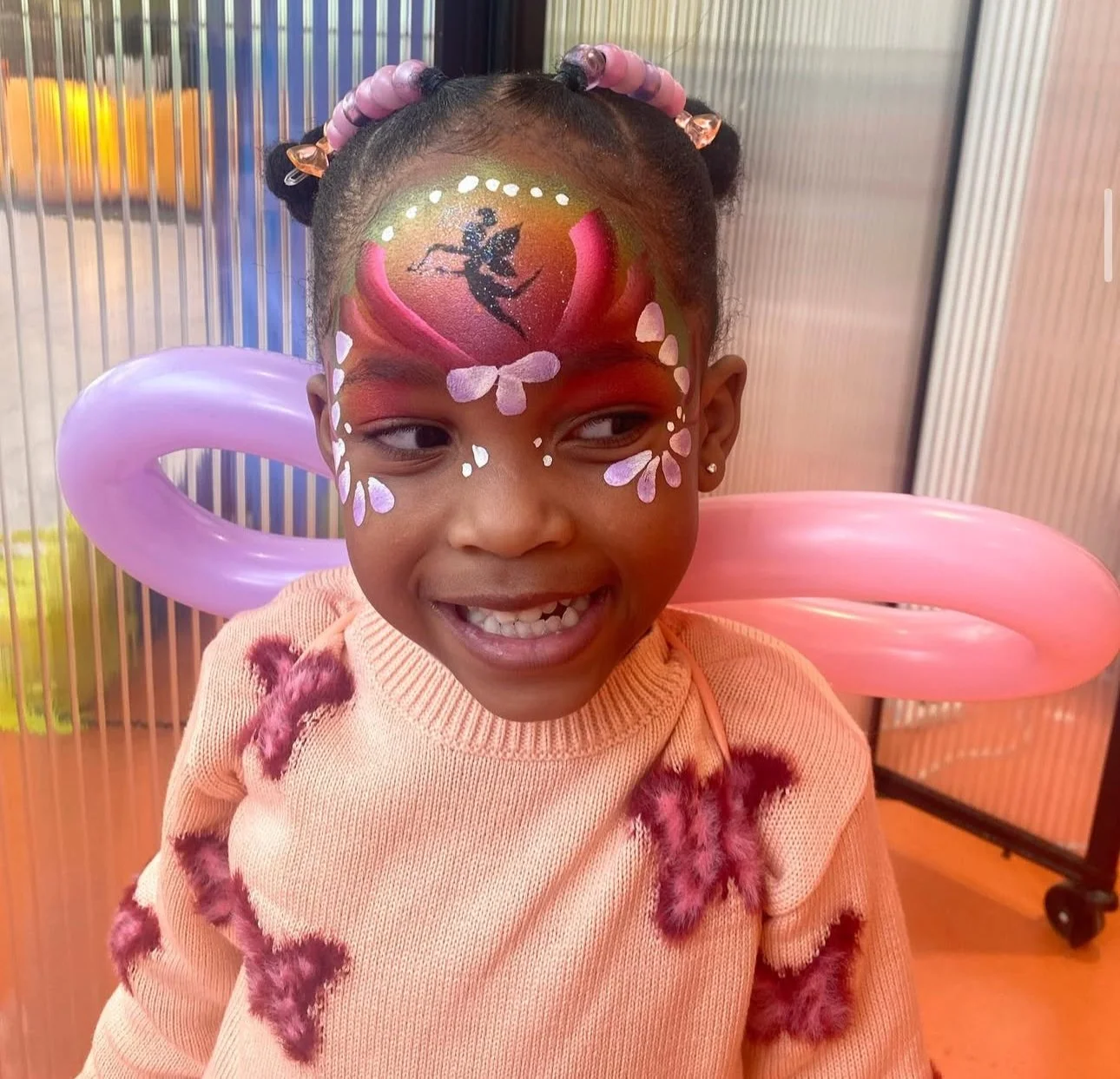 Wish Upon a Party
children's party entertainment
birthday party entertainment
professional party artists
princess performer
princess party
magical moments
fairy-tale experience
themed party entertainment
children's events
party decorations
balloon de