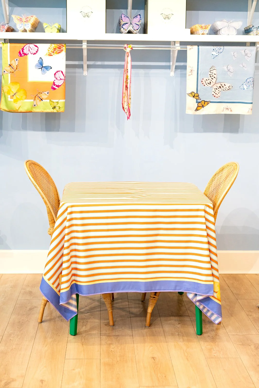 CC_ButterflyTablecloths_81.jpg