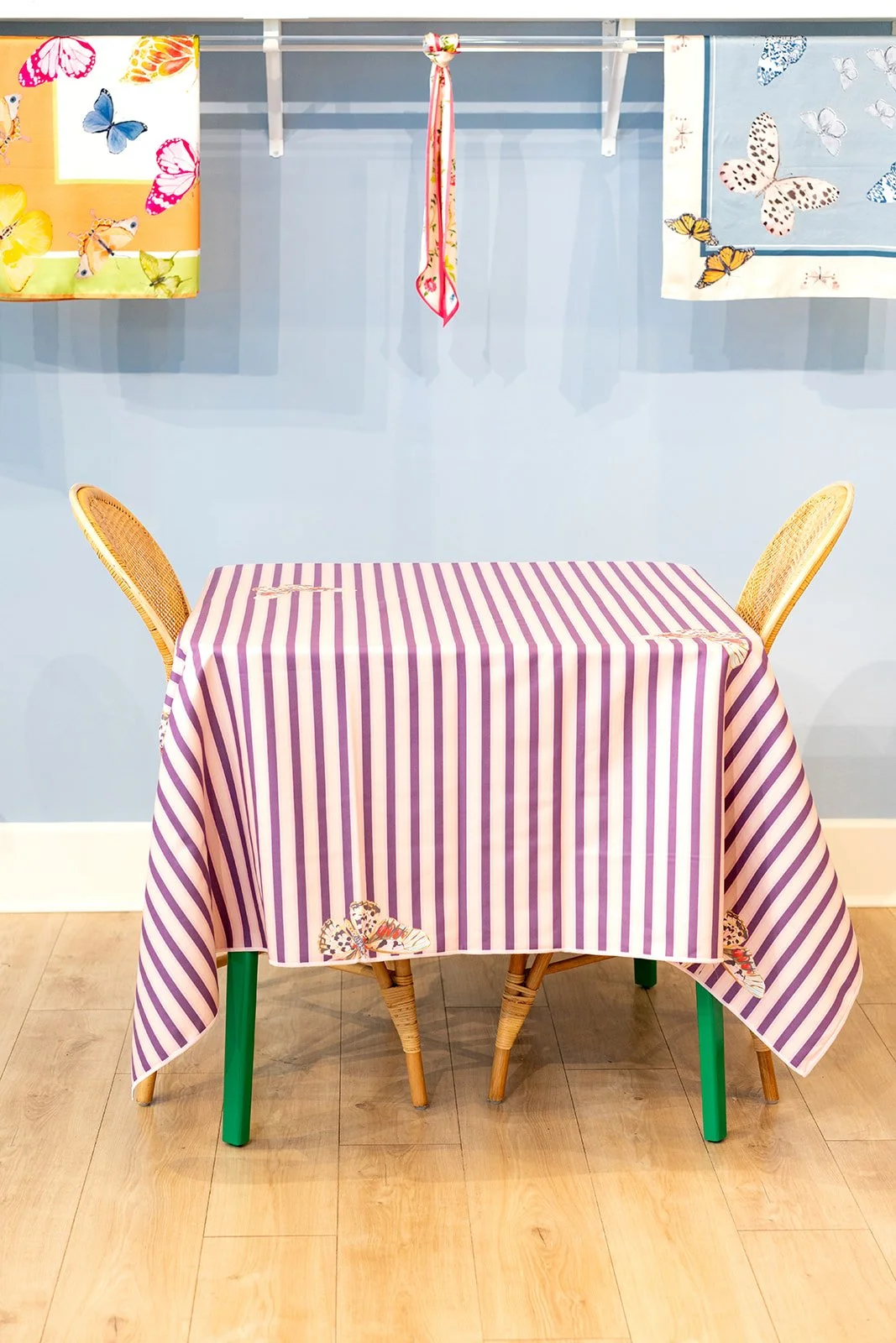 CC_ButterflyTablecloths_90.jpg