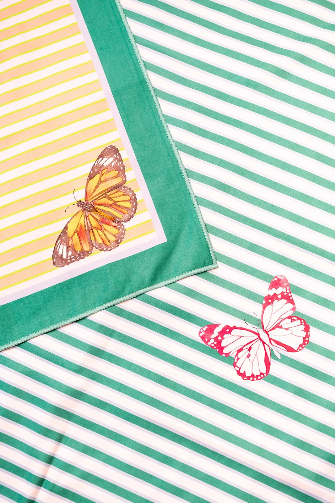 CC_ButterflyTablecloths_80.jpg