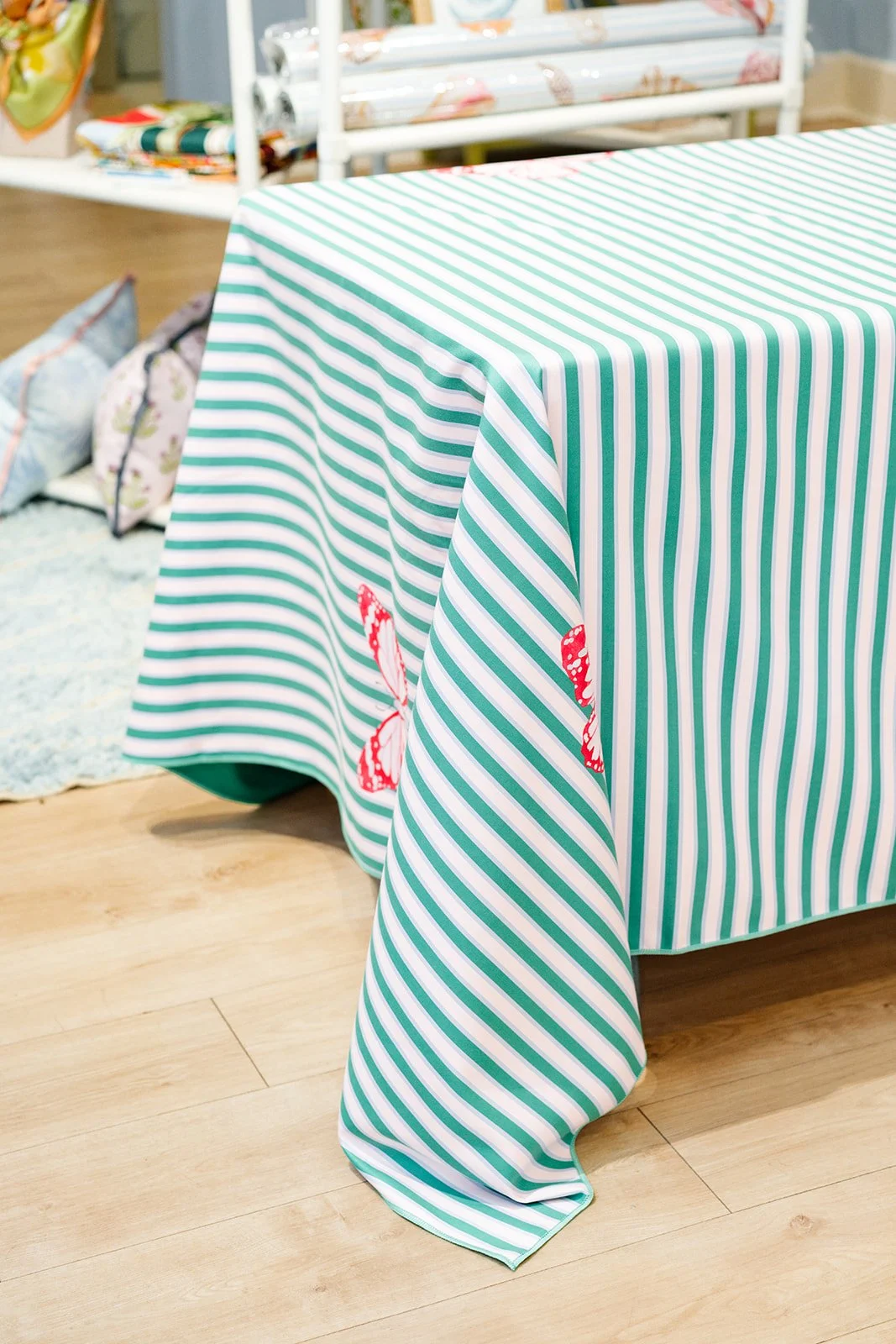 CC_ButterflyTablecloths_37.jpg
