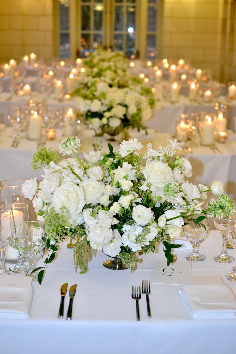 Wedding-centerpieces-white-and-green-Purslane-at-the-Boathouse-Brooklyn-New-York