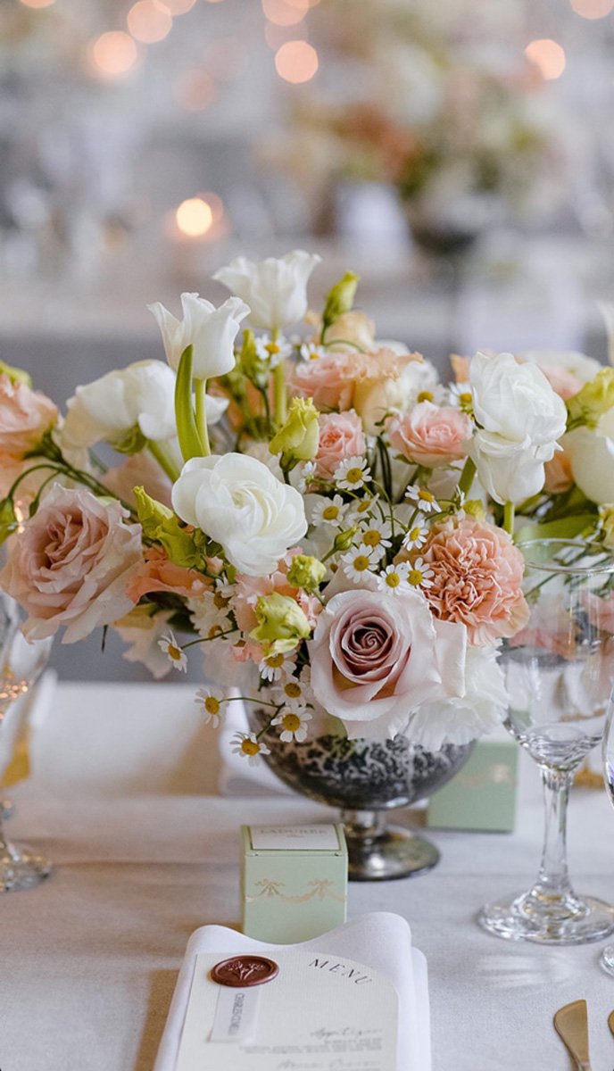 Wedding-centerpiece-peach-color-Purslane-at-the-Boathouse-Prospect-Park-Brooklyn-New-York