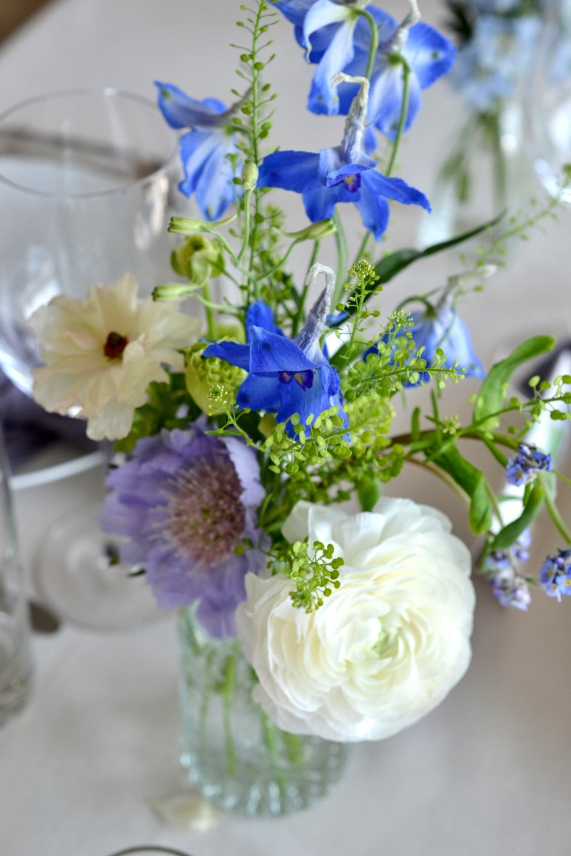 Bud-vase-centerpiece-Brooklyn-Grange