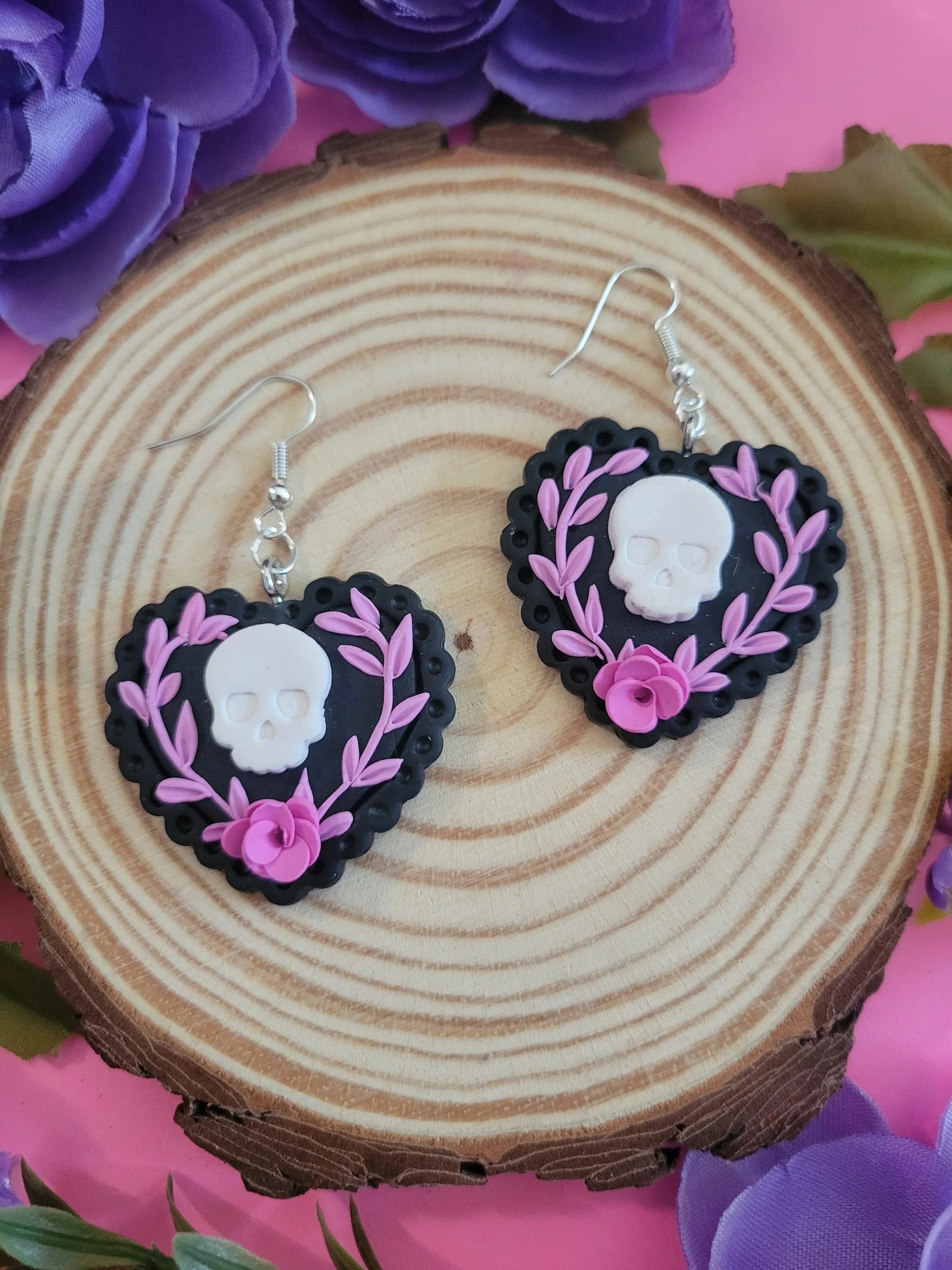 Black Skull Sweethearts