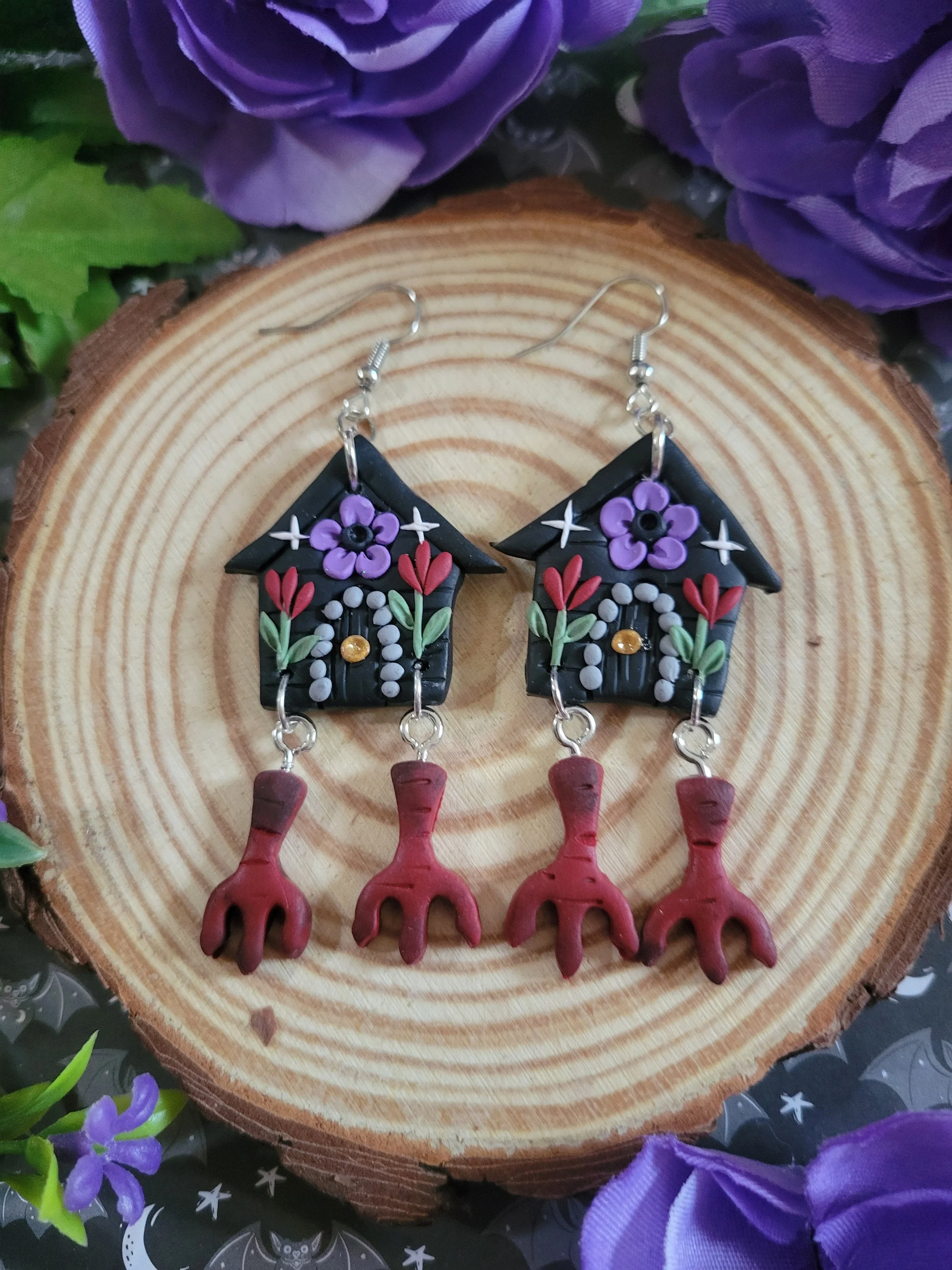 Dark Daisy Witch Huts