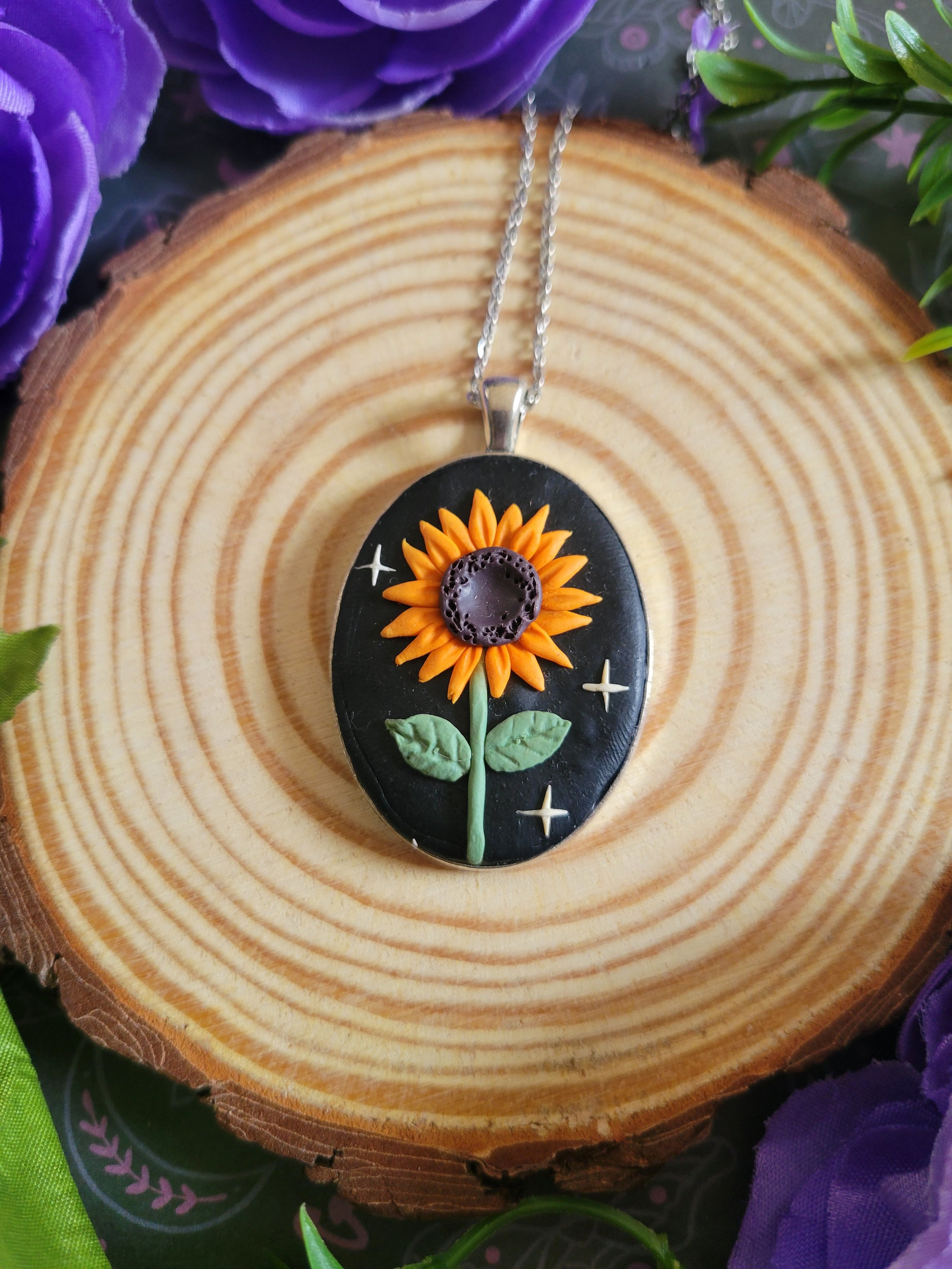 Simple Sunflower Necklace