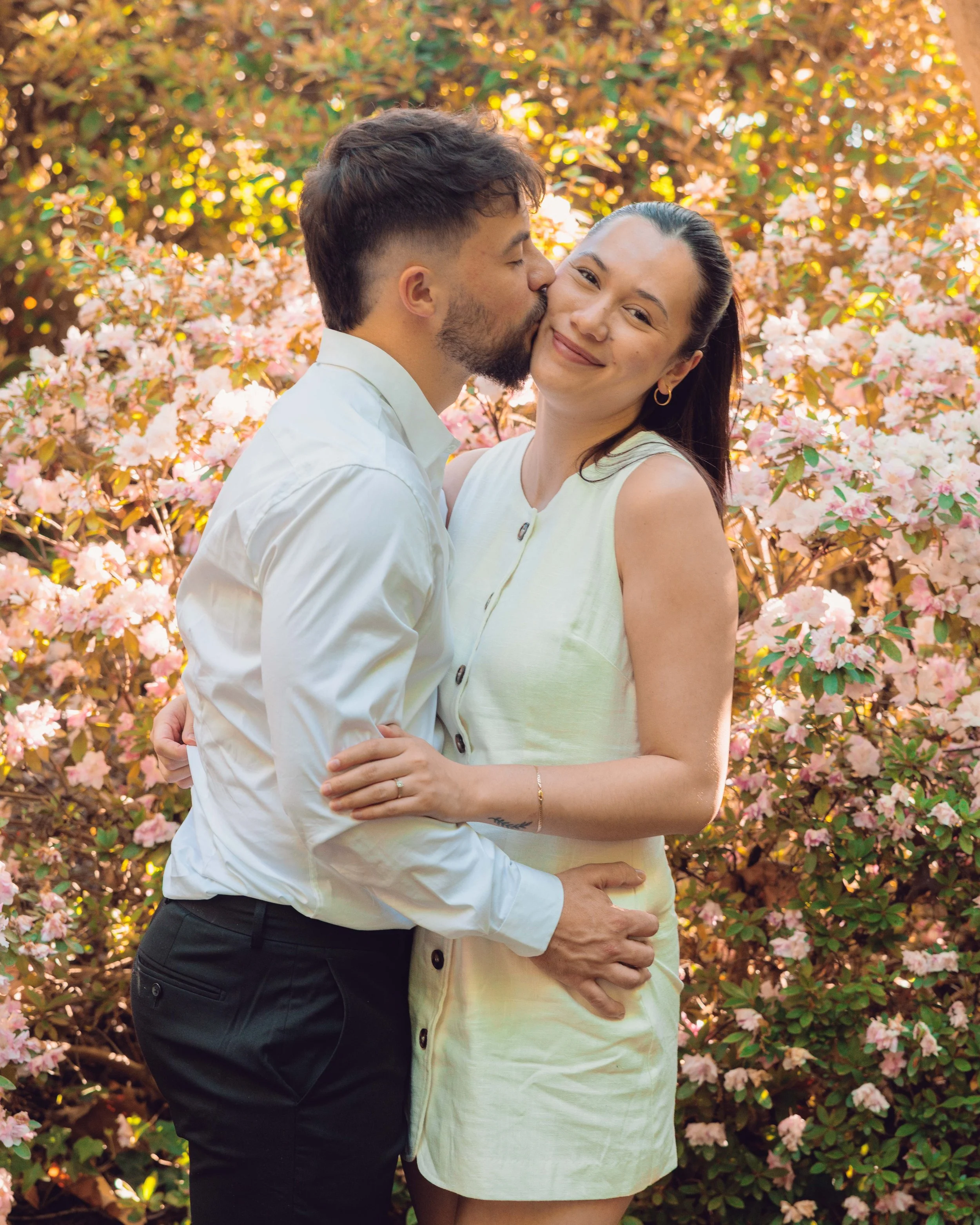 Cute garden couples portraits
