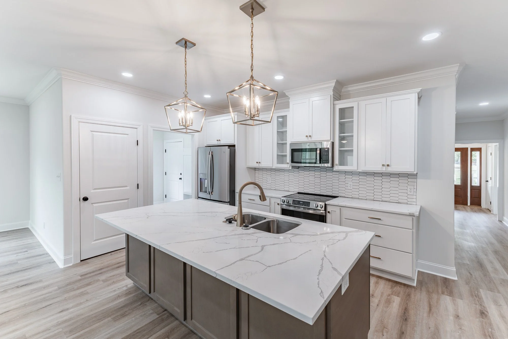 6509 Sparkling Dew Lane-Photos-12.jpg