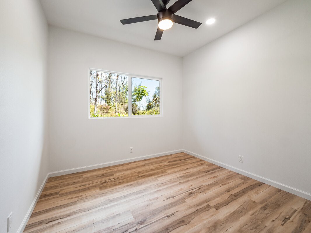 61_162158_Emerald_Drive42_mls.jpg
