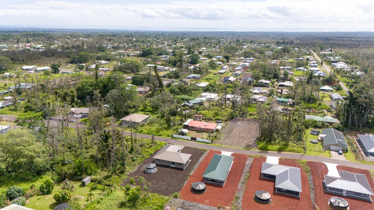 19_162158_Emerald_Drive_Aerial19_mls.jpg