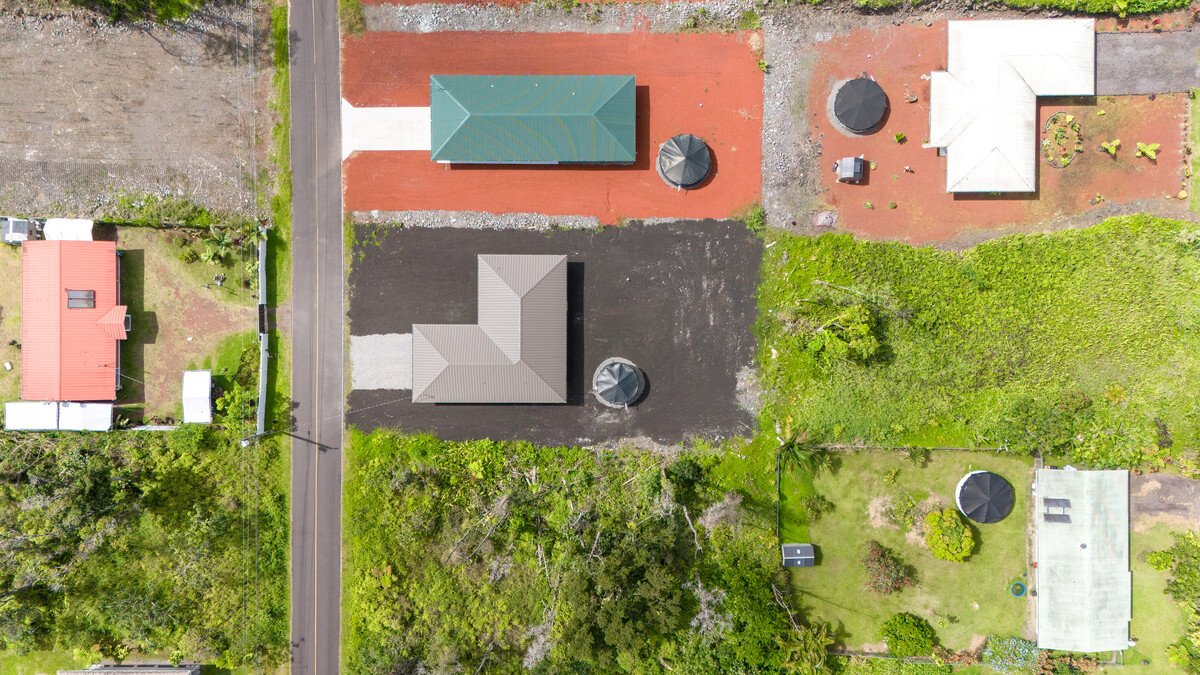 07_162158_Emerald_Drive_Aerial7_mls.jpg