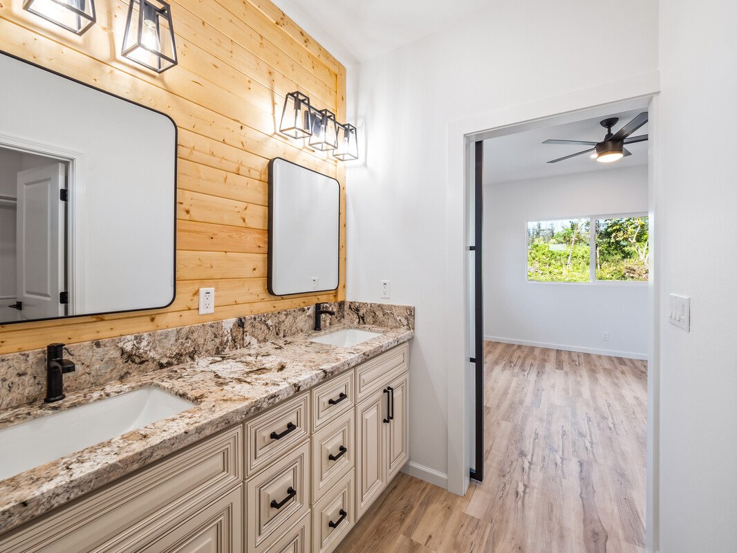 81_162158_Emerald_Drive62_mls.jpg