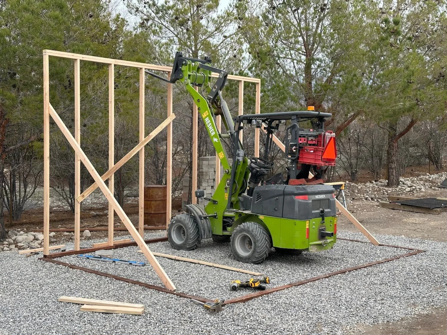 PalletForksL1400Framing.jpg