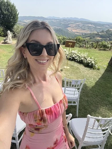 British wedding singer Laura Ingham, singing at a wedding in Italy