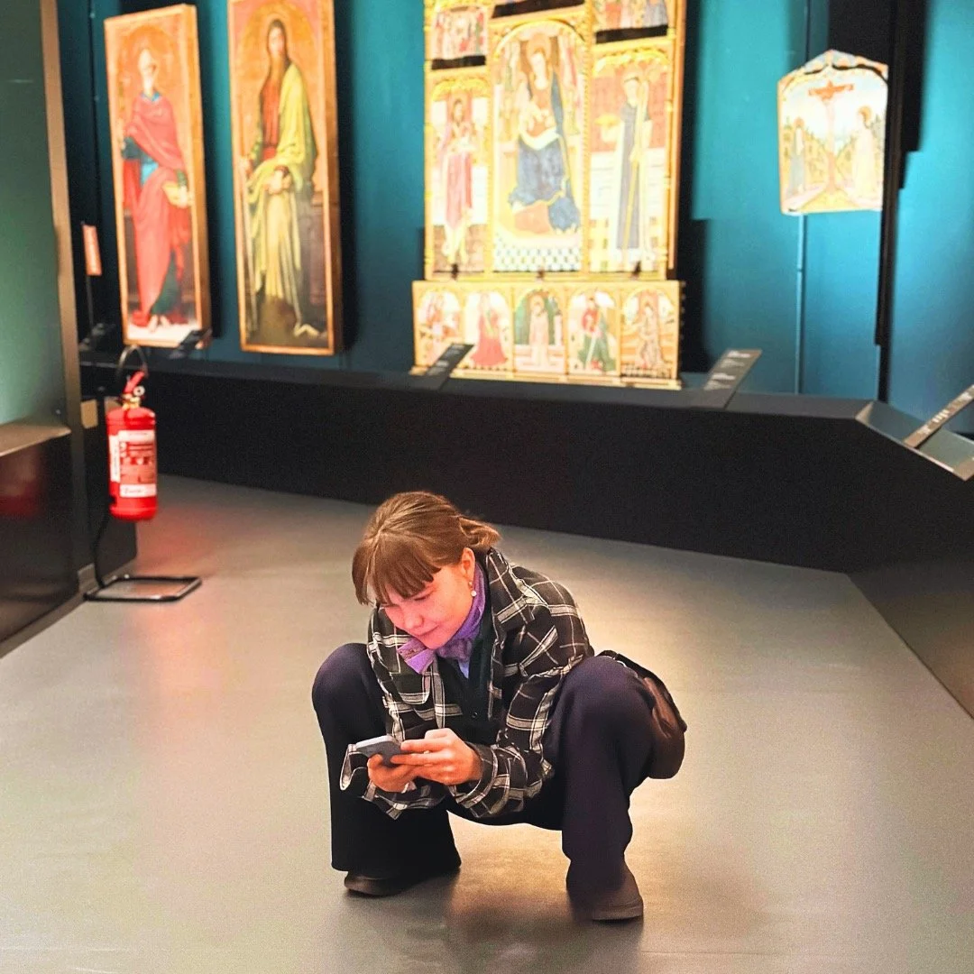 Secret to happiness: being. 🙏

Here I am, checking my e-mail in a museum... Could that not wait?! 😅

These days, we&rsquo;re constantly bombarded with inputs, and our nervous systems just aren&rsquo;t designed to handle it all.

In the past, people