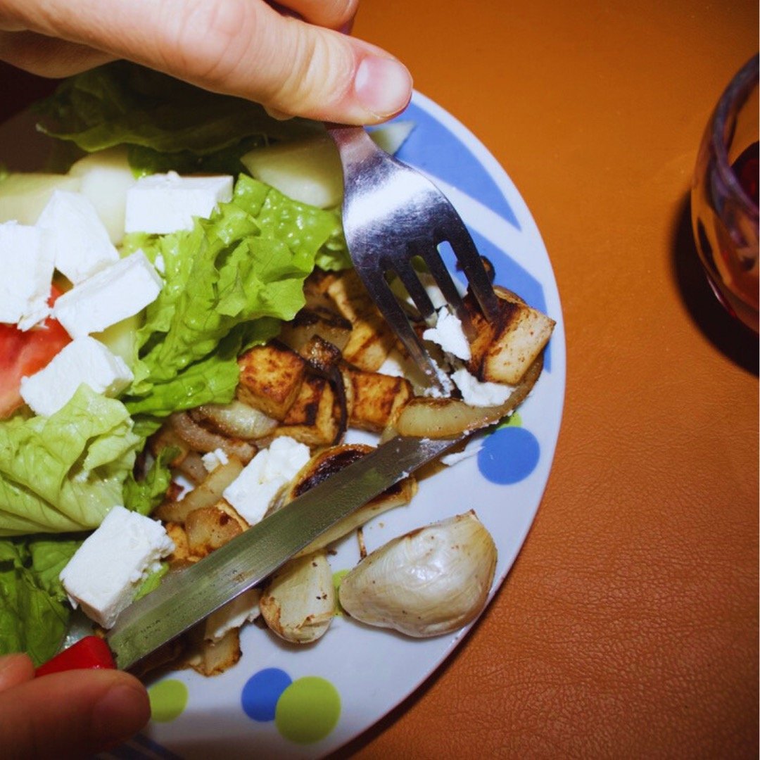 🥗 Secret to Longevity: Make Meat Matter

Nowadays, veganism is trendy and, well, sexy. And that&rsquo;s exactly why some feel the need to fight against it. If you&rsquo;re a meat eater, you might stop reading here&mdash;but hey, I&rsquo;m not agains