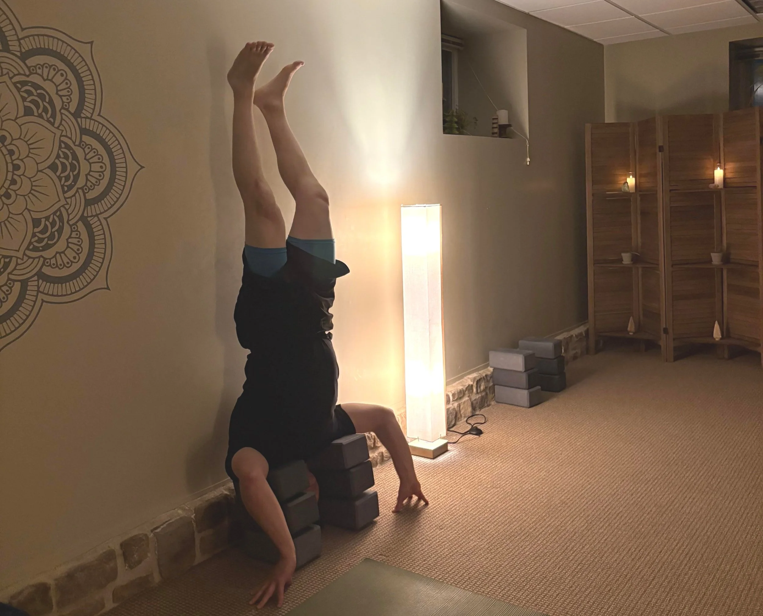 eys-headstand-jeff.jpg