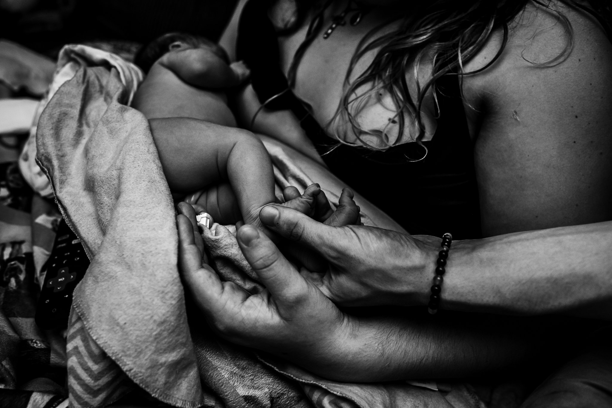 touch-newborn-baby-feet.jpg