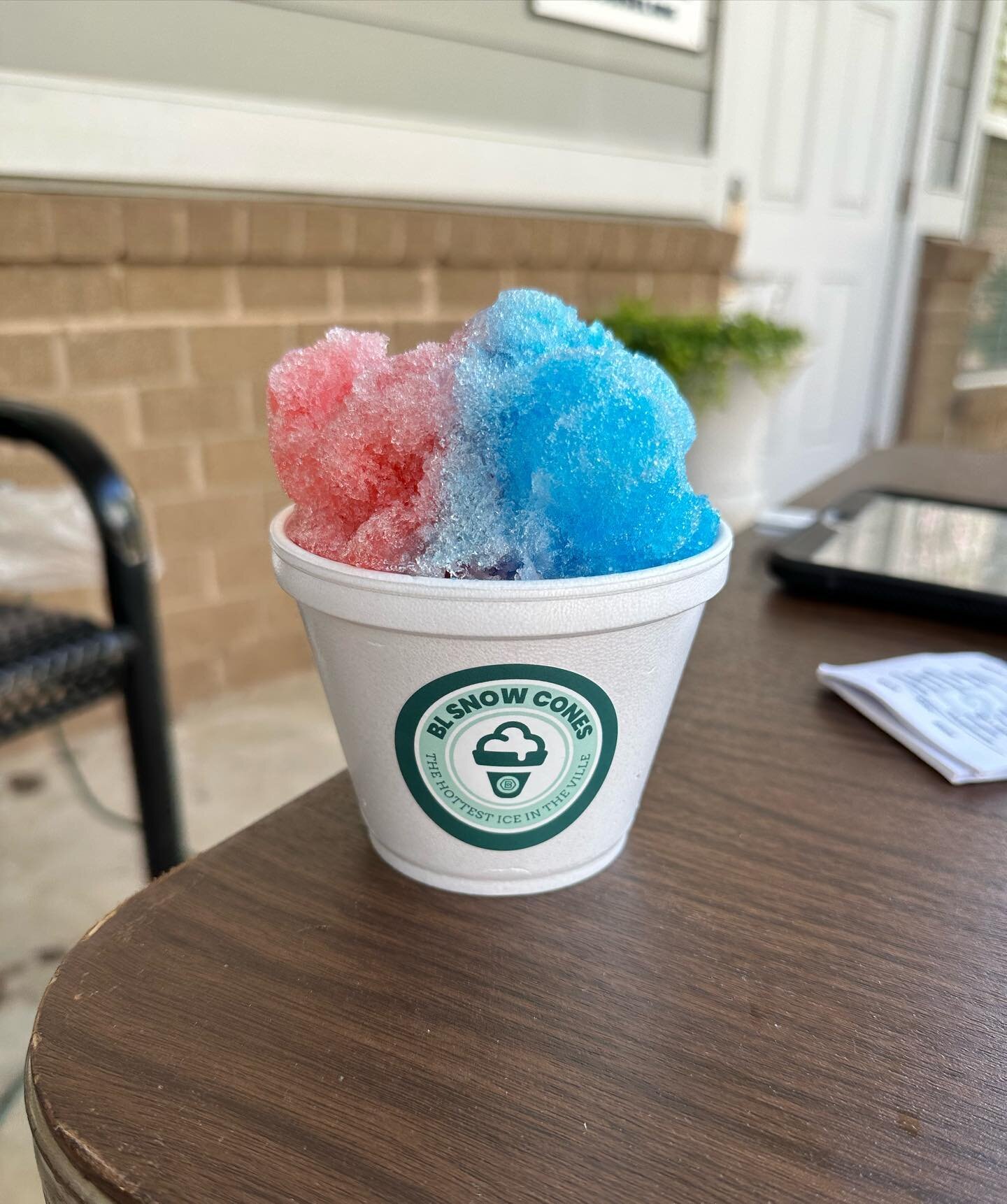 Snow cone lovers it&rsquo;s your lucky day🍧 We are back at it this week serving snow cones! 

Here is where to find us this week🎉:

Monday: Mitchell Road 5:30-7:30pm
Wednesday: PMP 4:00-7:00pm
Thursday: Holiday Ingram 3:00-4:30pm
Friday: Children's