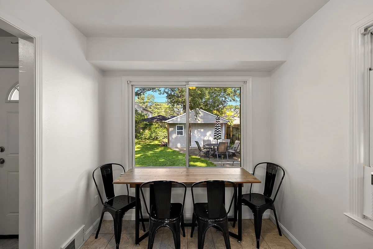 3221 Goodrich St-35.jpg