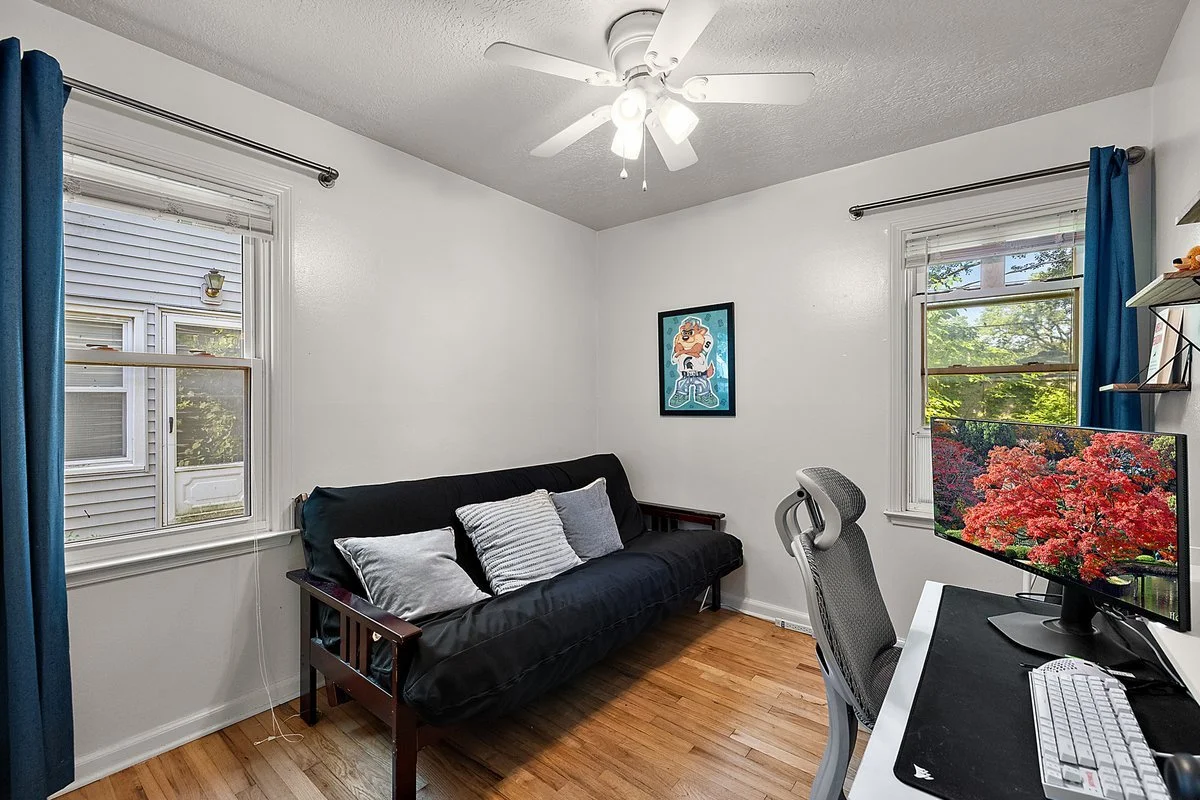 3221 Goodrich St-44.jpg