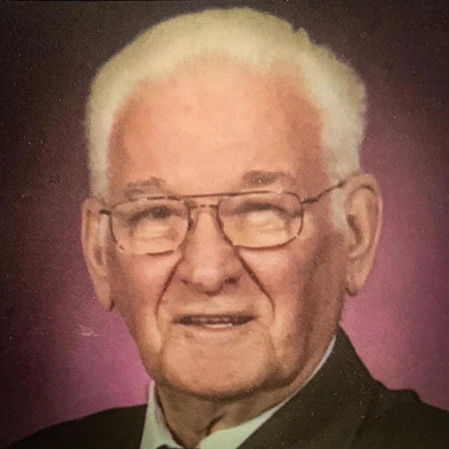 2021-10-06 21.07.18-1.jpg