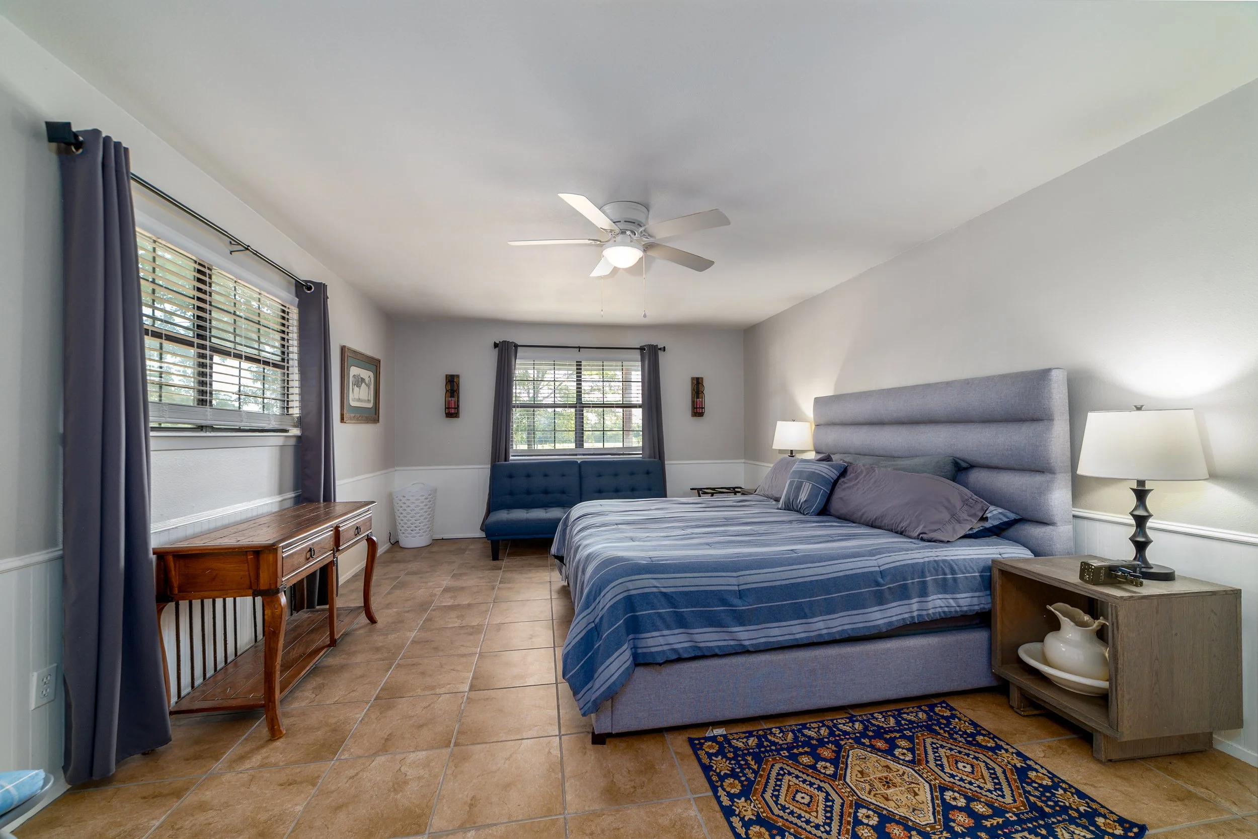 Master Bedroom/Downstairs