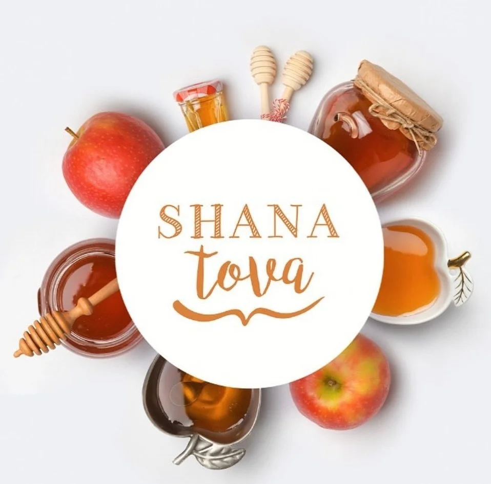 Wishing a sweet and happy New Year to our Priory community celebrating Rosh Hashana! #shanatova 

Nous vous souhaitons une heureuse Nouvelle Ann&eacute;e! #shanatova #theprioryschool