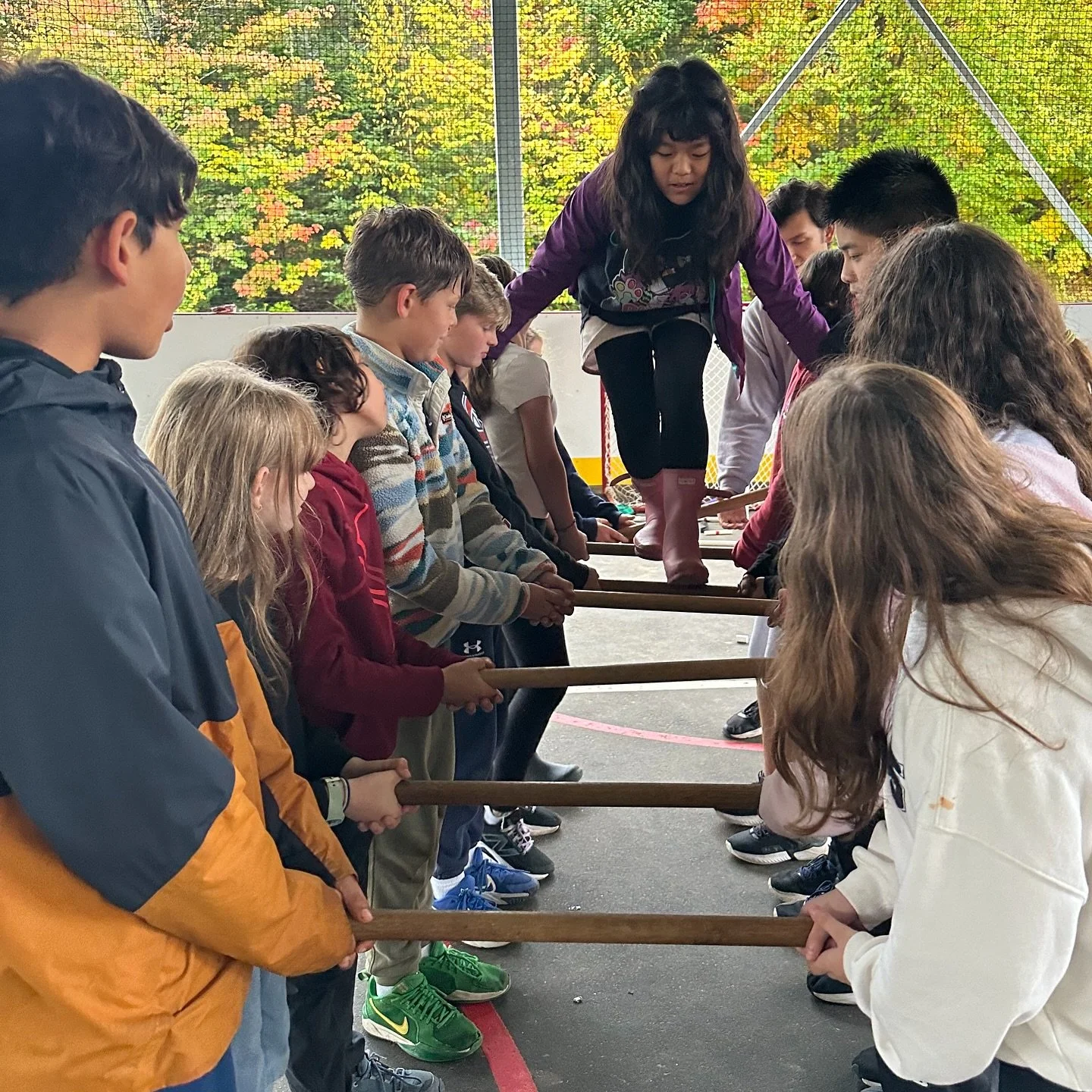 Our Grade 5 and 6 students spent two unforgettable days in the Laurentians, discovering what it truly means to be a leader. Through team-building challenges, they learned the power of collaboration, courage, and care.

Nos &eacute;l&egrave;ves de 5e 