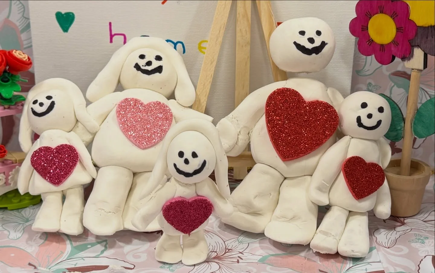 Art Exhibit: What Home Means to Me.
We want to thank each and every one of you for making the Home project such a special and unforgettable experience. The artworks you created together were not only beautiful but filled with so much emotion, creativ