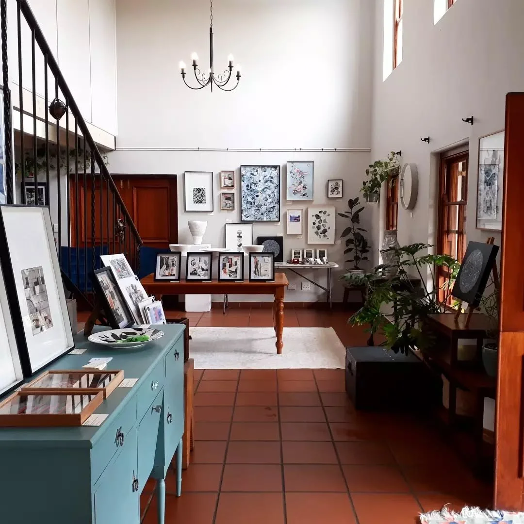 Are you coming to Solo Studios this weekend? We would love to see you!

@solostudiosrk promises to be a weekend filled with galleries, artist studios, talks, guided walks, great food and wine, and live music, all in the charming Riebeek Valley, less 