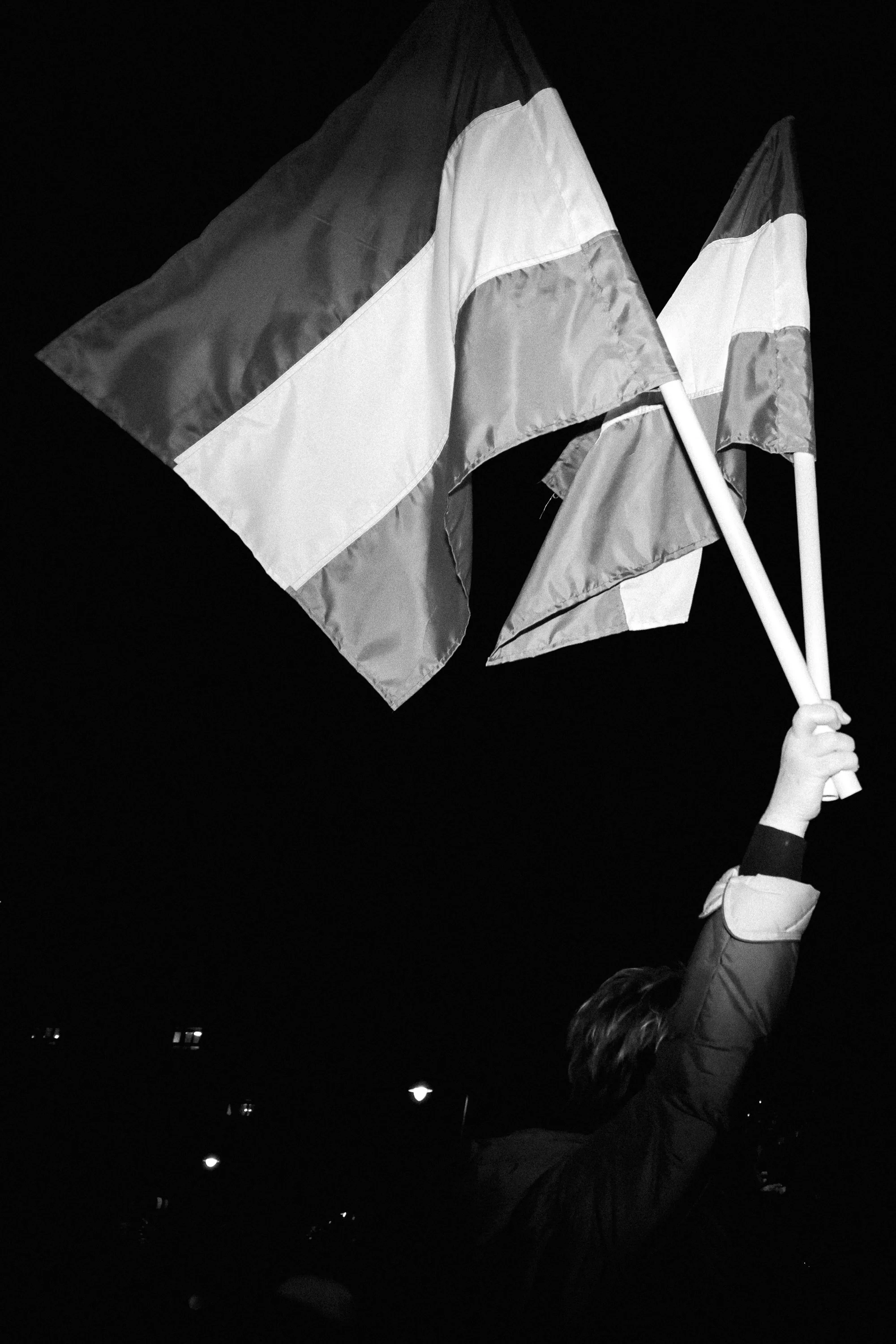 SZABAD (Free)