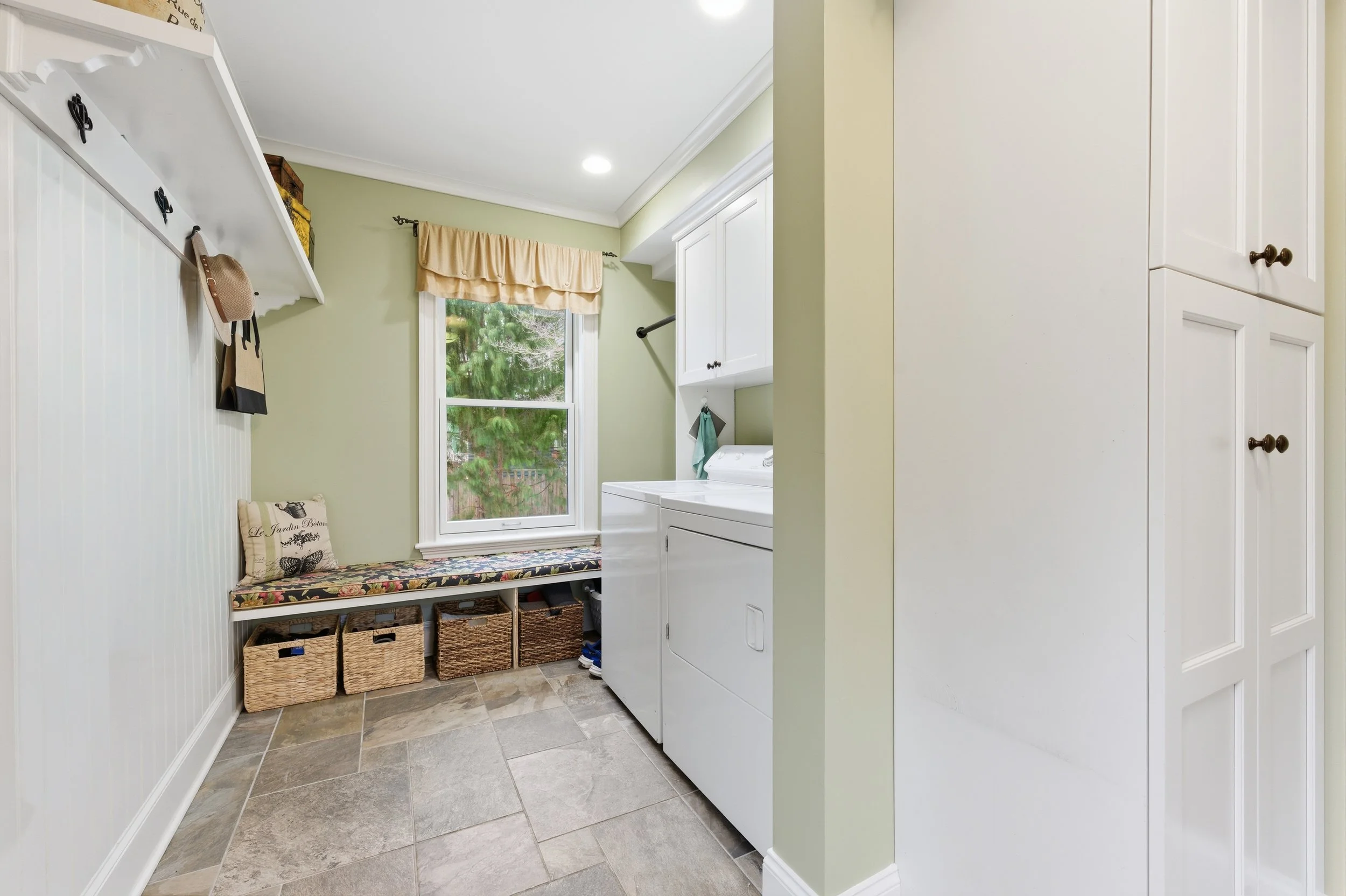 176 Spring St MudRoom-1.jpg