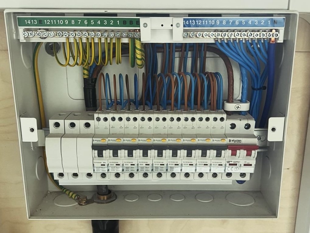 C1874D65-222A-4F34-9666-0C69B60CA8E2 (1).jpg